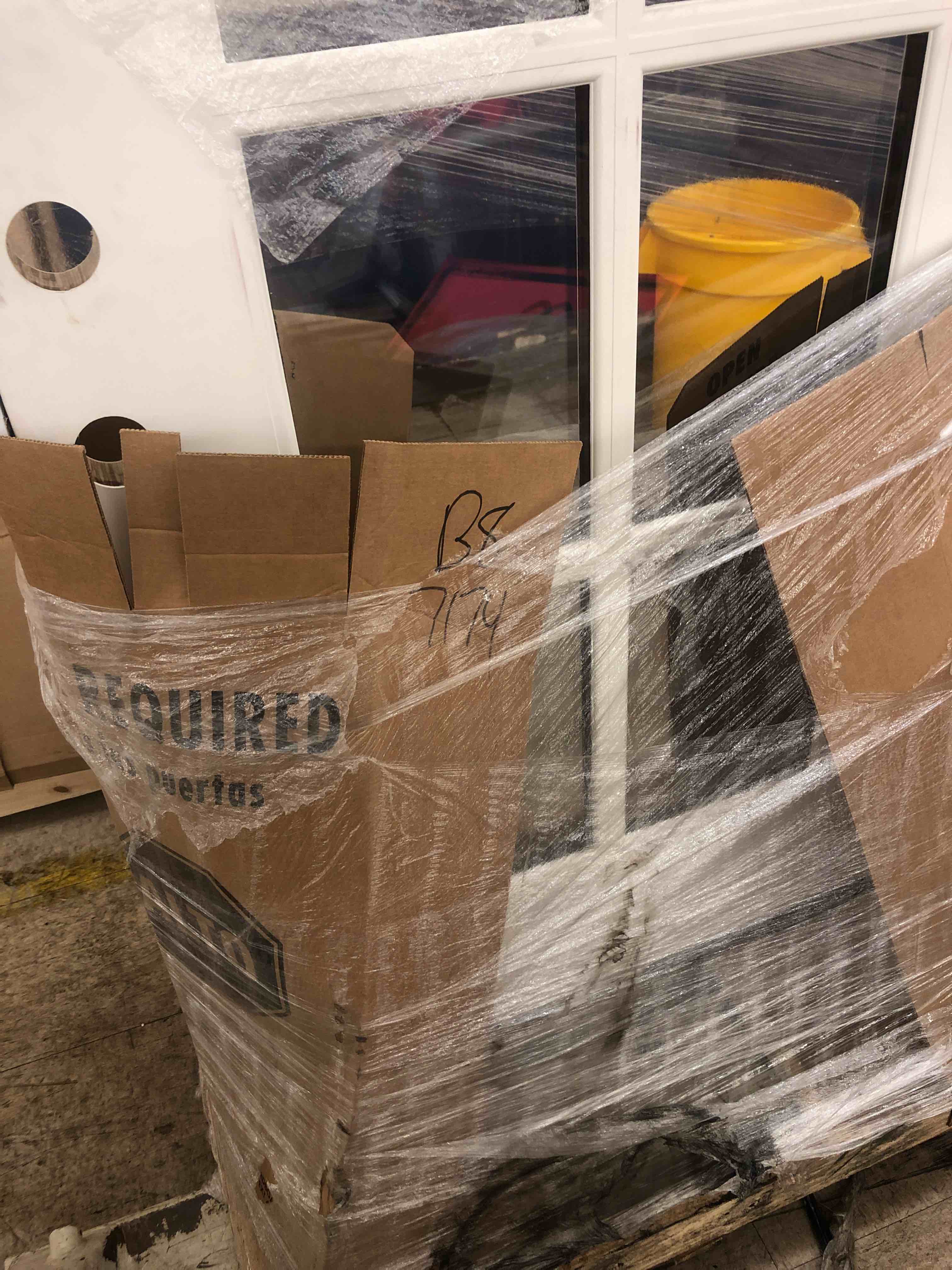 https://s3.amazonaws.com/lotting-images-prod/phillipi/YEL5135914_1700589151478.jpeg