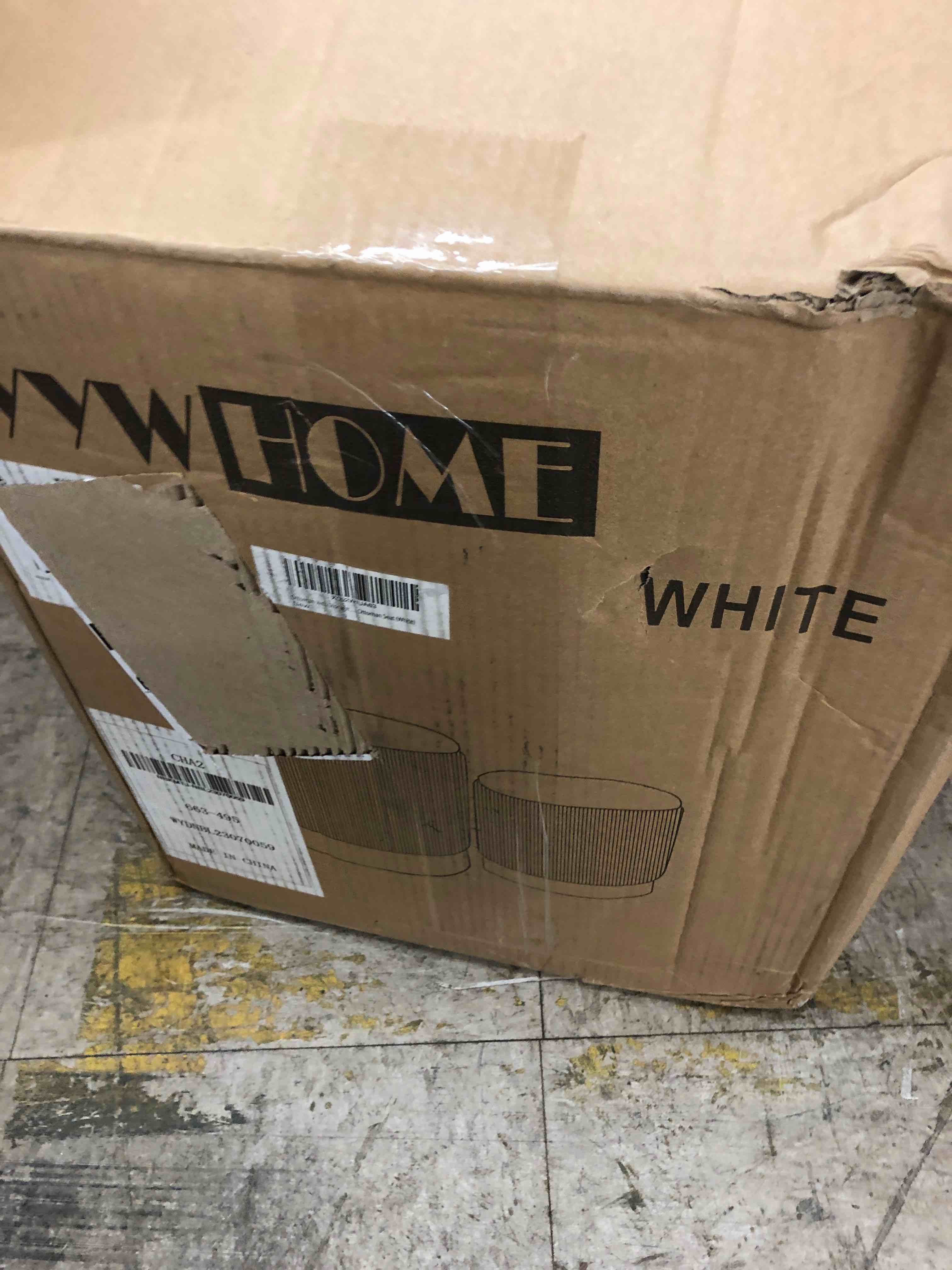 https://s3.amazonaws.com/lotting-images-prod/phillipi/YEL5136147_1701979798960.jpeg