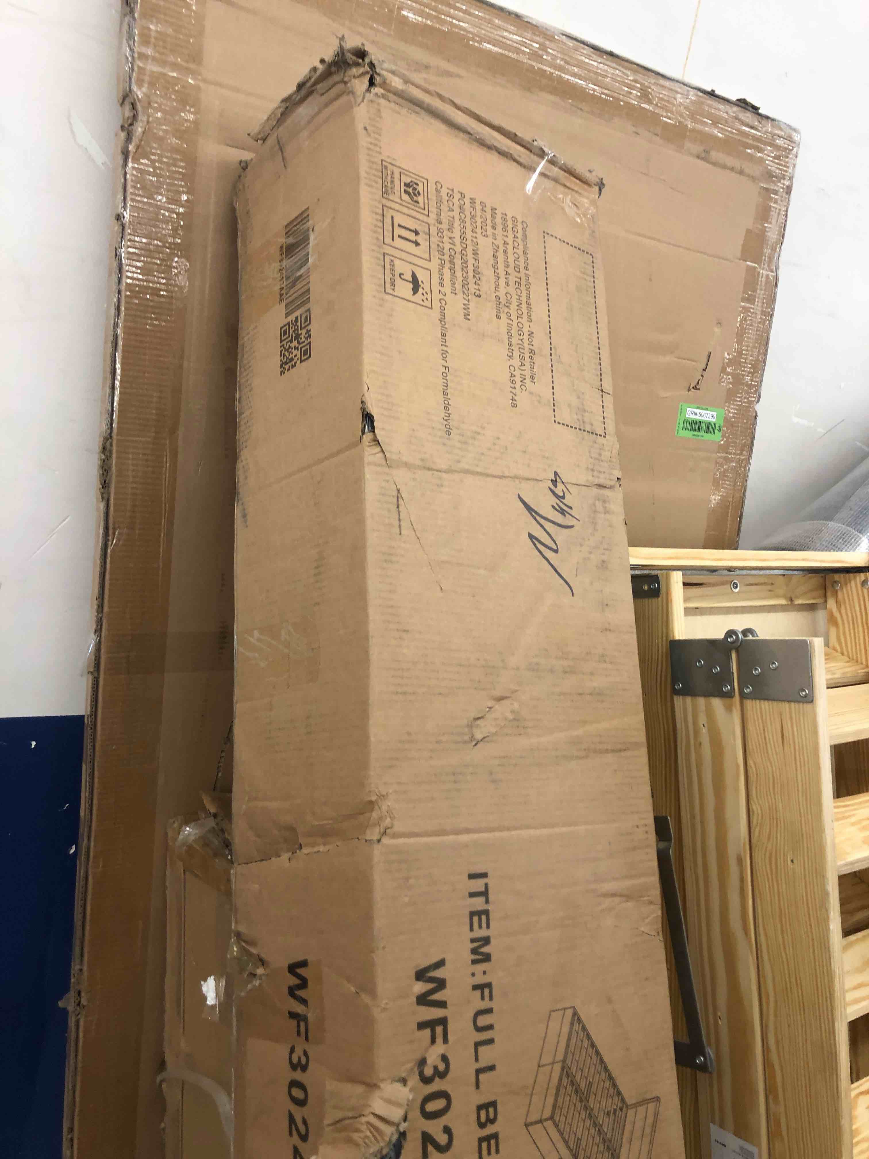 https://s3.amazonaws.com/lotting-images-prod/phillipi/YEL5136316_1702409803426.jpeg
