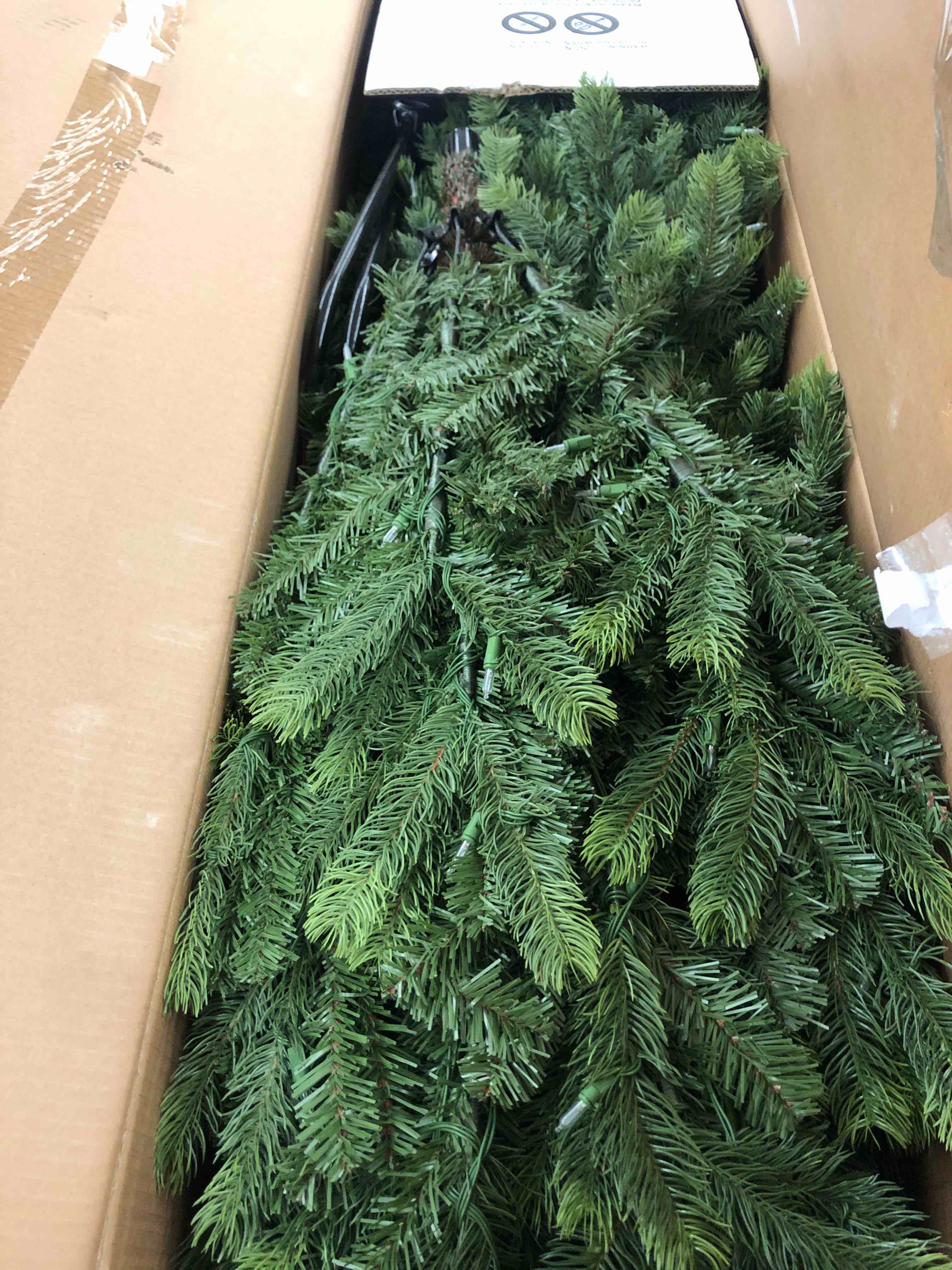 https://s3.amazonaws.com/lotting-images-prod/phillipi/YEL5136334_1702481960582.jpeg
