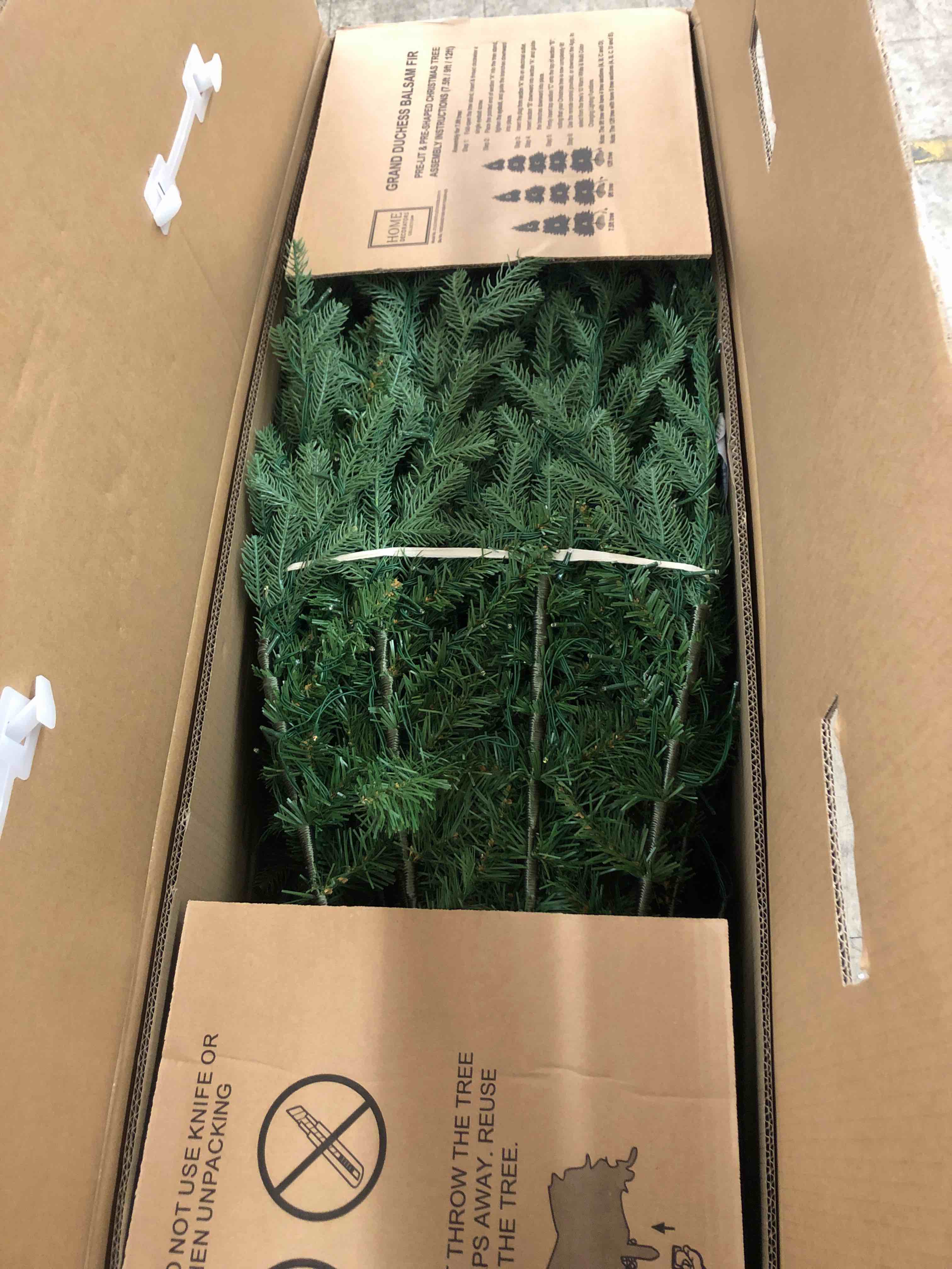 https://s3.amazonaws.com/lotting-images-prod/phillipi/YEL5136335_1702482098210.jpeg