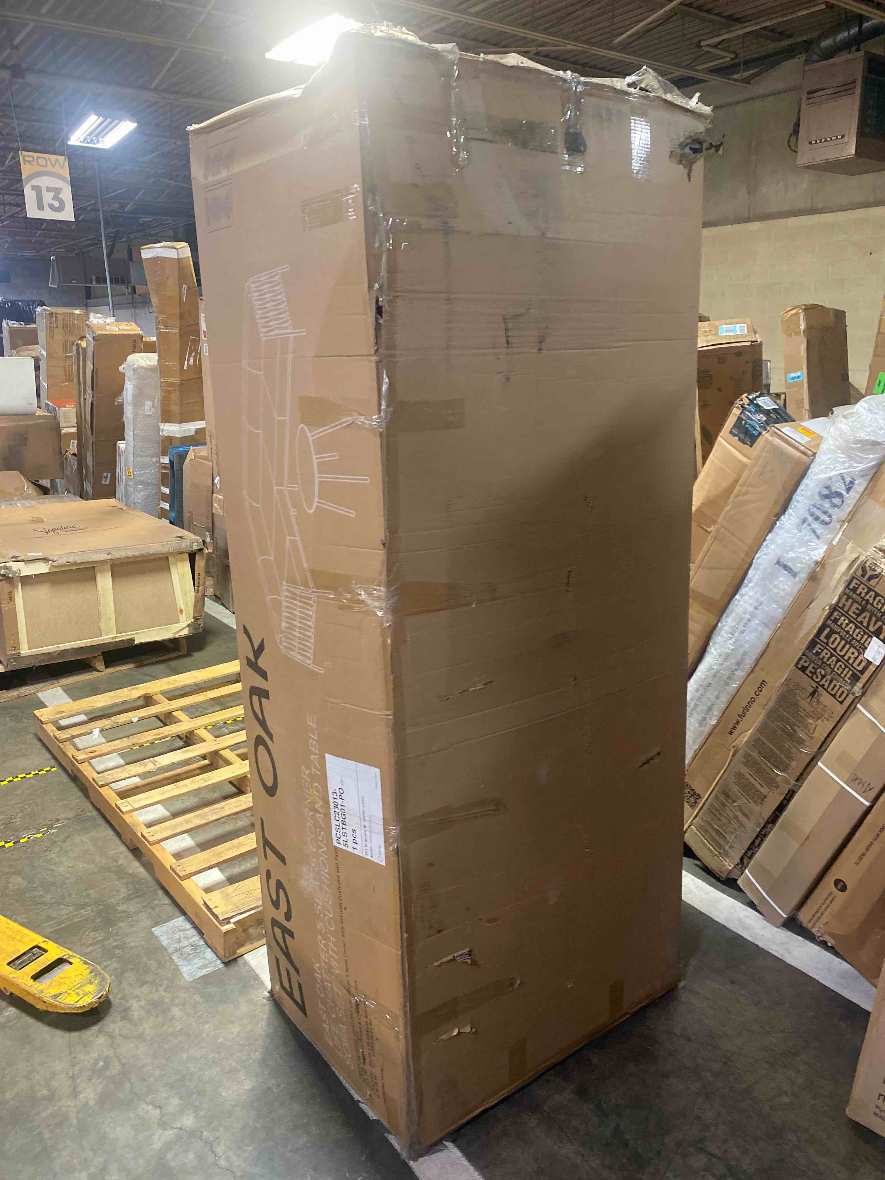 https://s3.amazonaws.com/lotting-images-prod/phillipi/YEL5136736_1689615751339.jpeg