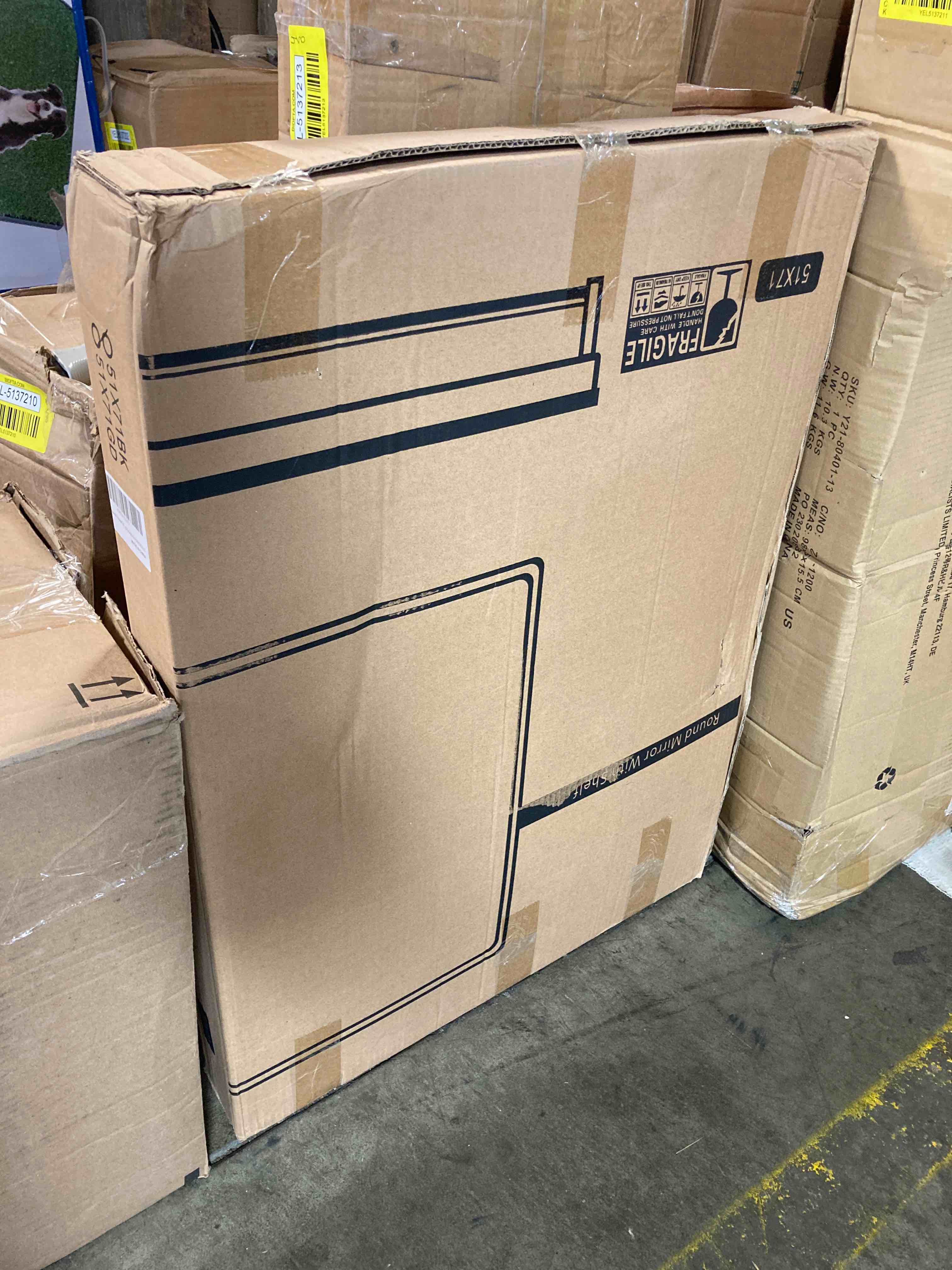 https://s3.amazonaws.com/lotting-images-prod/phillipi/YEL5137216_1693422992654.jpeg
