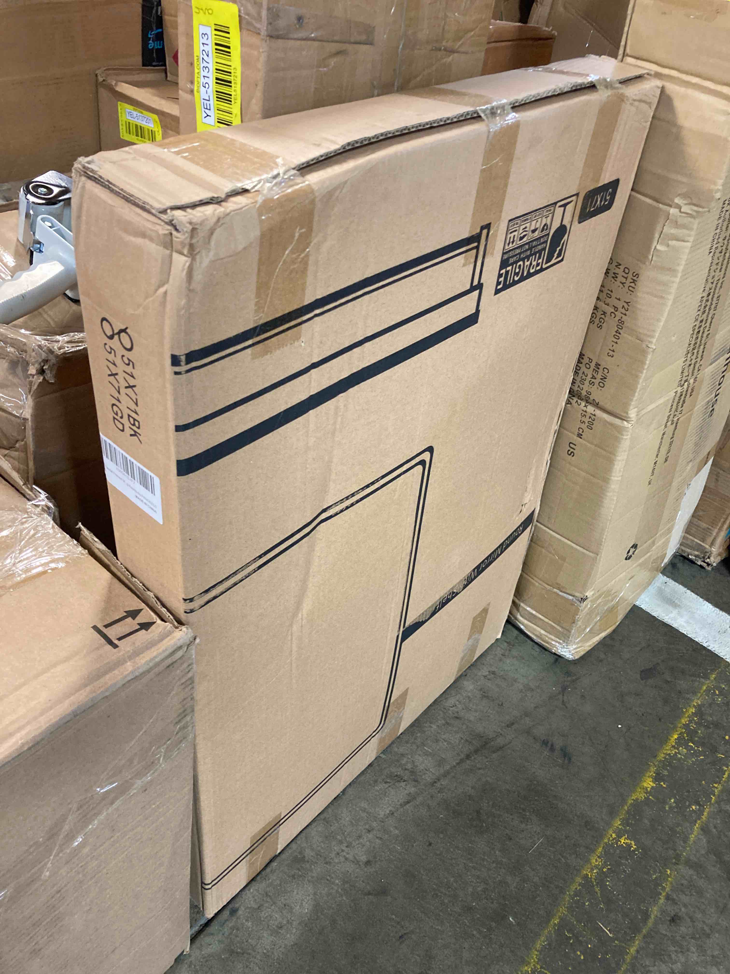 https://s3.amazonaws.com/lotting-images-prod/phillipi/YEL5137216_1693422995656.jpeg