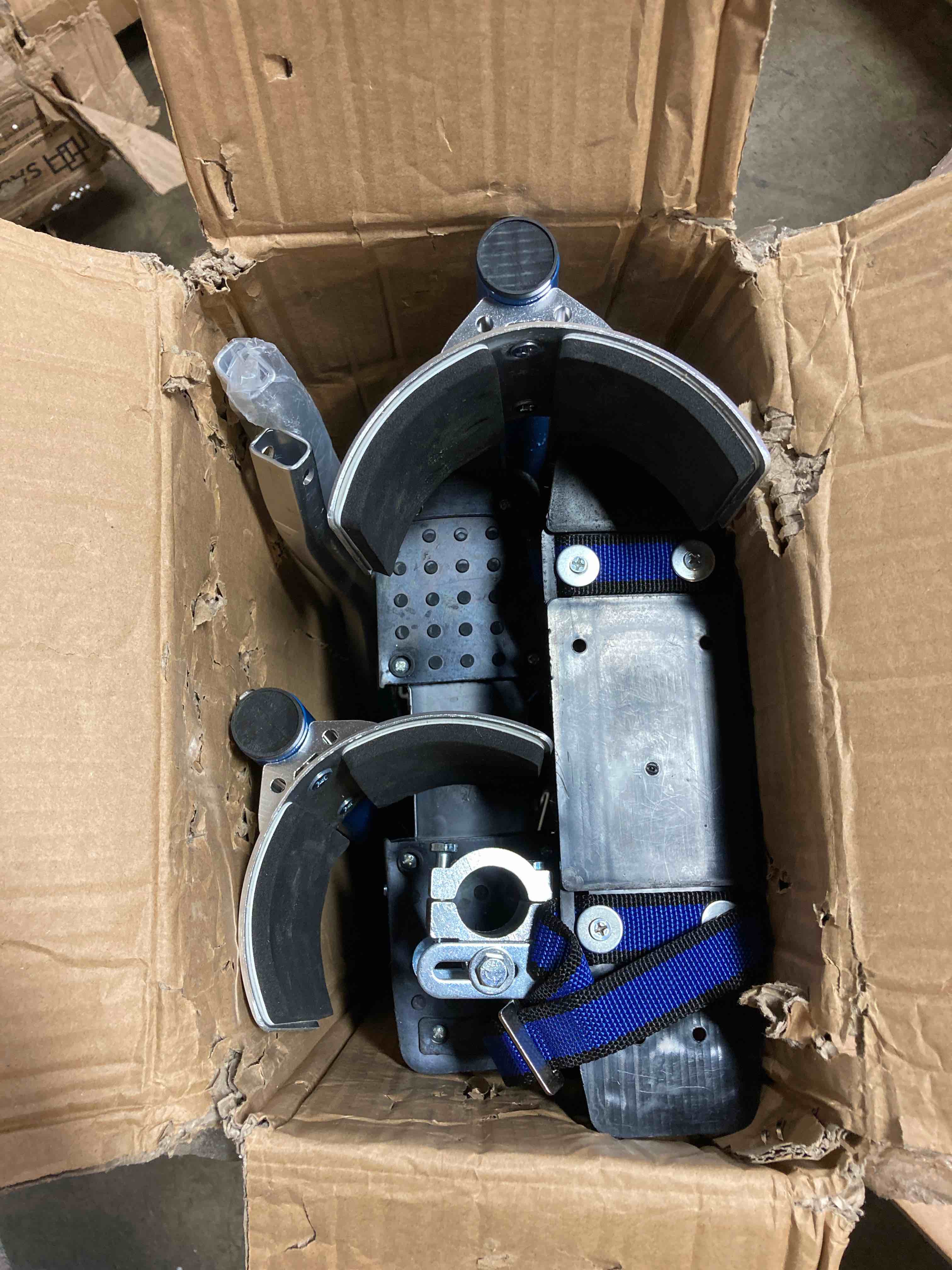 https://s3.amazonaws.com/lotting-images-prod/phillipi/YEL5137527_1695220234715.jpeg