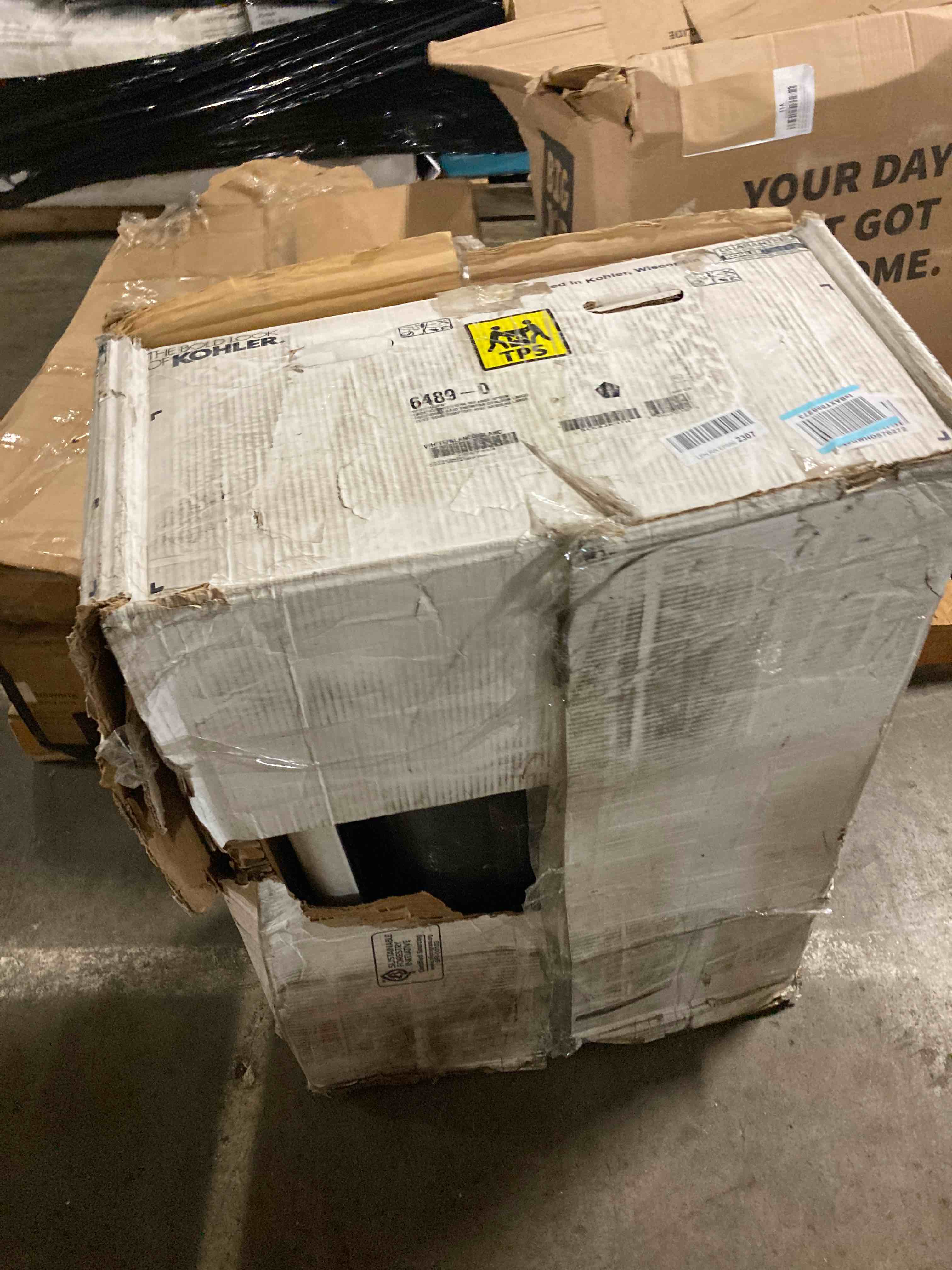 https://s3.amazonaws.com/lotting-images-prod/phillipi/YEL5141225_1691080928642.jpeg