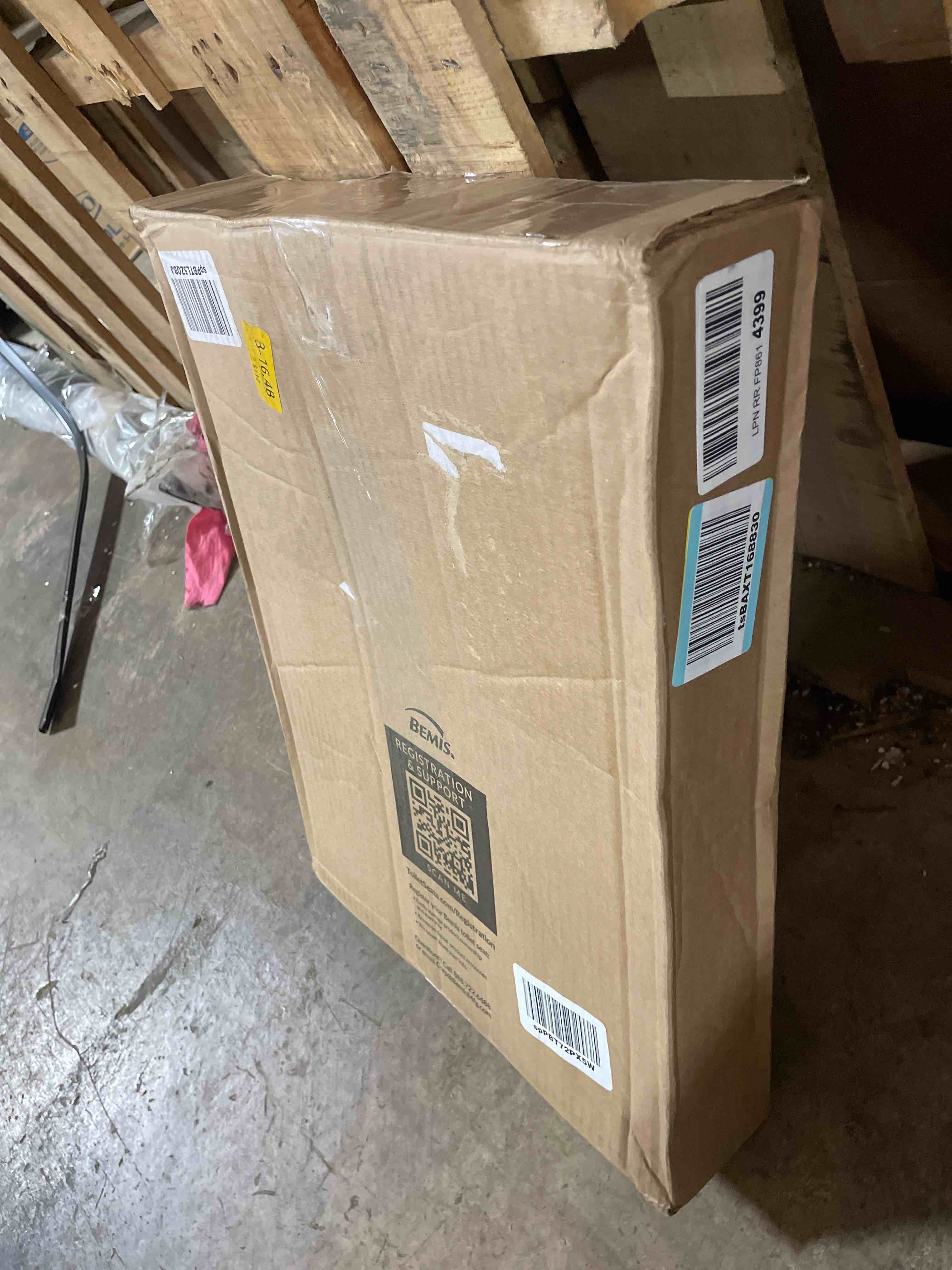 https://s3.amazonaws.com/lotting-images-prod/phillipi/YEL5141824_1692285578598.jpeg