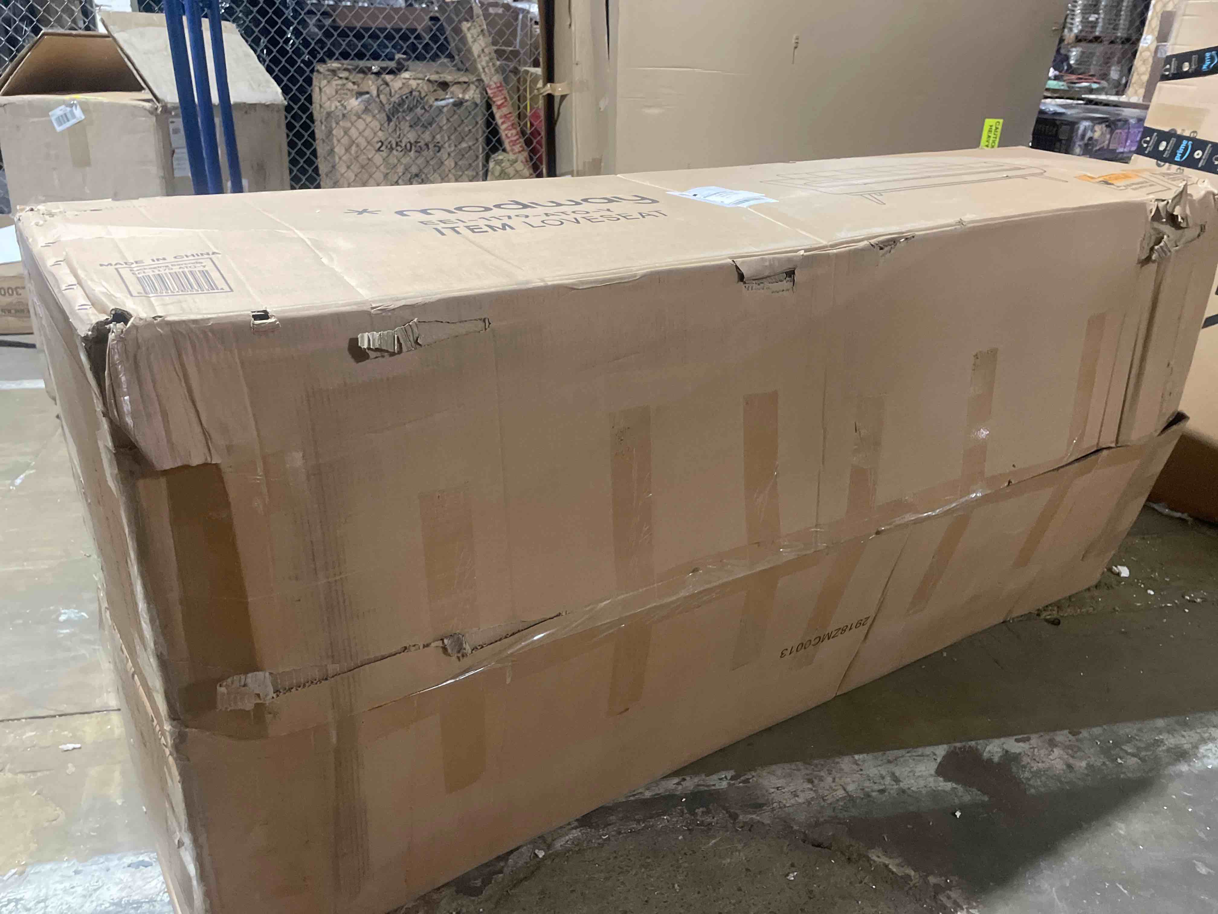 https://s3.amazonaws.com/lotting-images-prod/phillipi/YEL5142085_1692719586764.jpeg