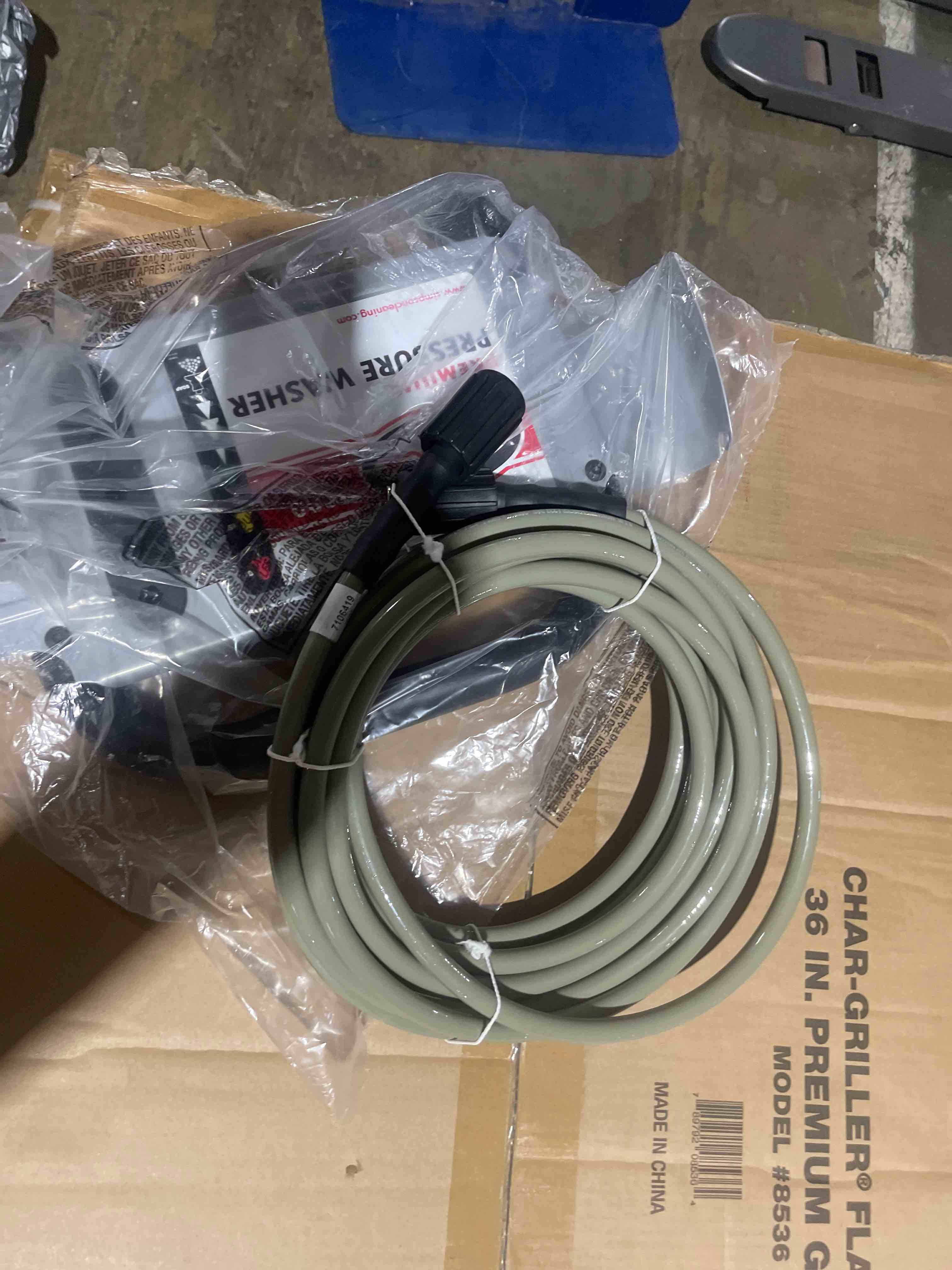 https://s3.amazonaws.com/lotting-images-prod/phillipi/YEL5142087_1692721223134.jpeg