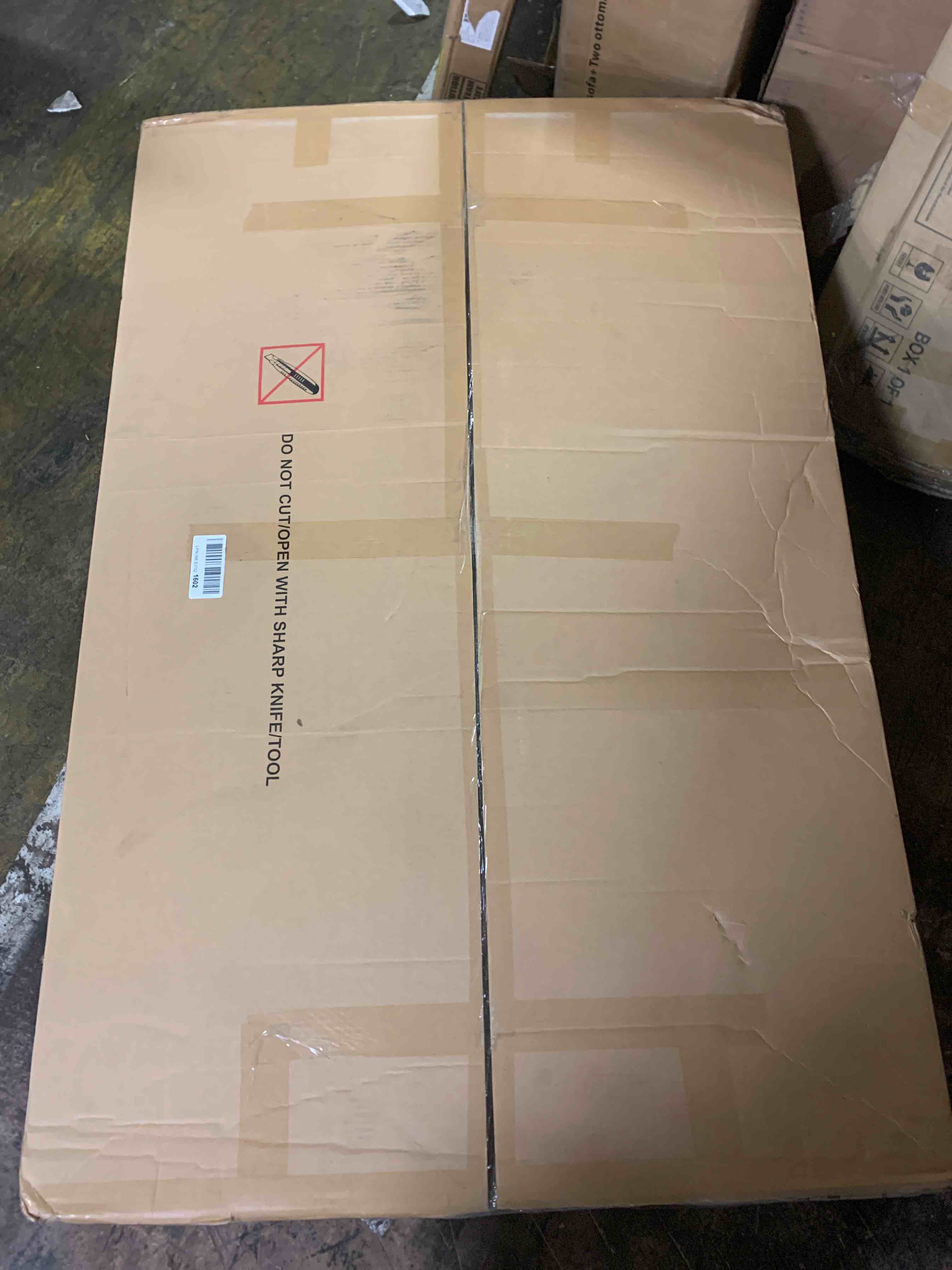 https://s3.amazonaws.com/lotting-images-prod/phillipi/YEL5142932_1688745126562.jpeg