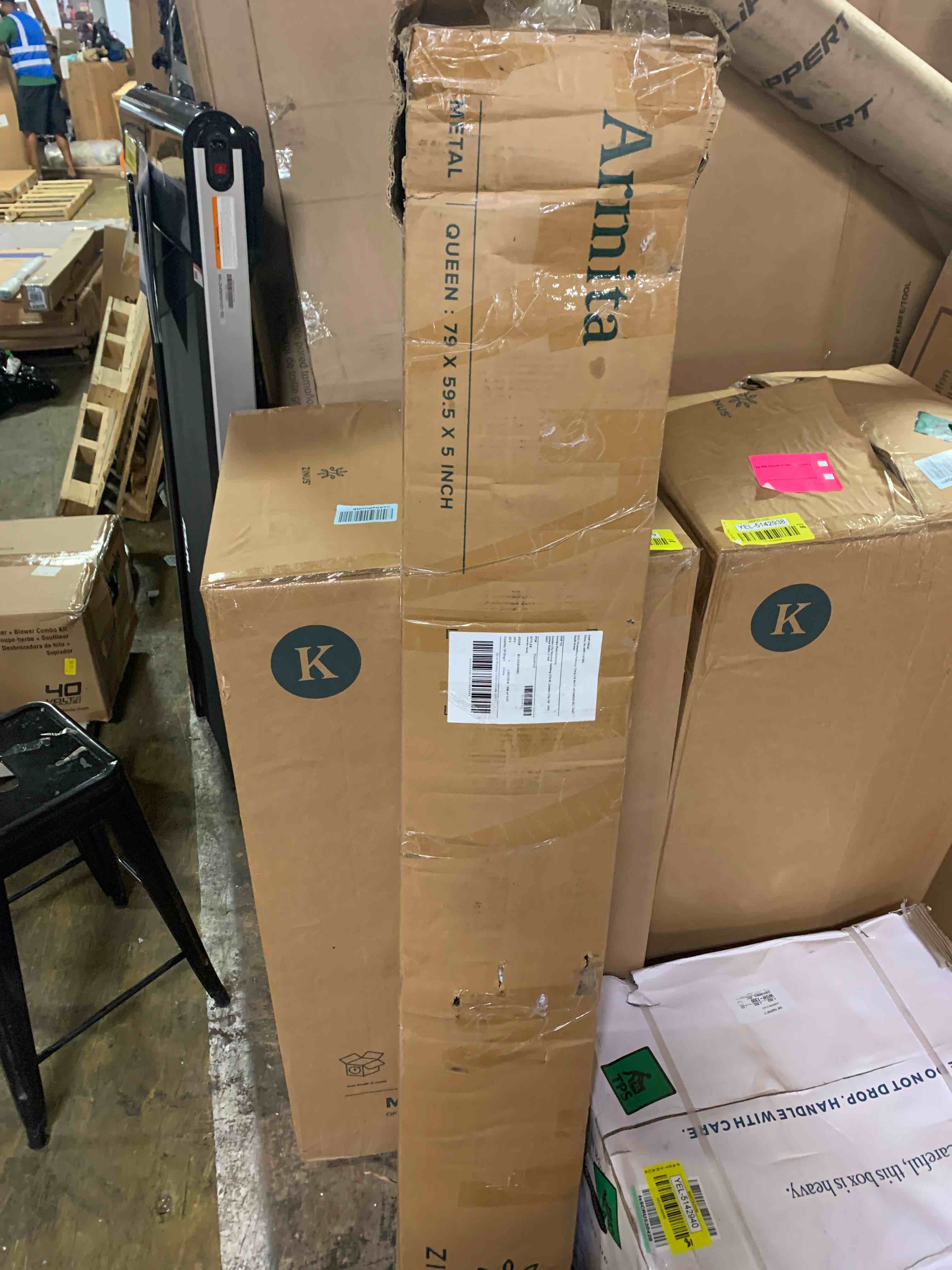 https://s3.amazonaws.com/lotting-images-prod/phillipi/YEL5142943_1688756977530.jpeg