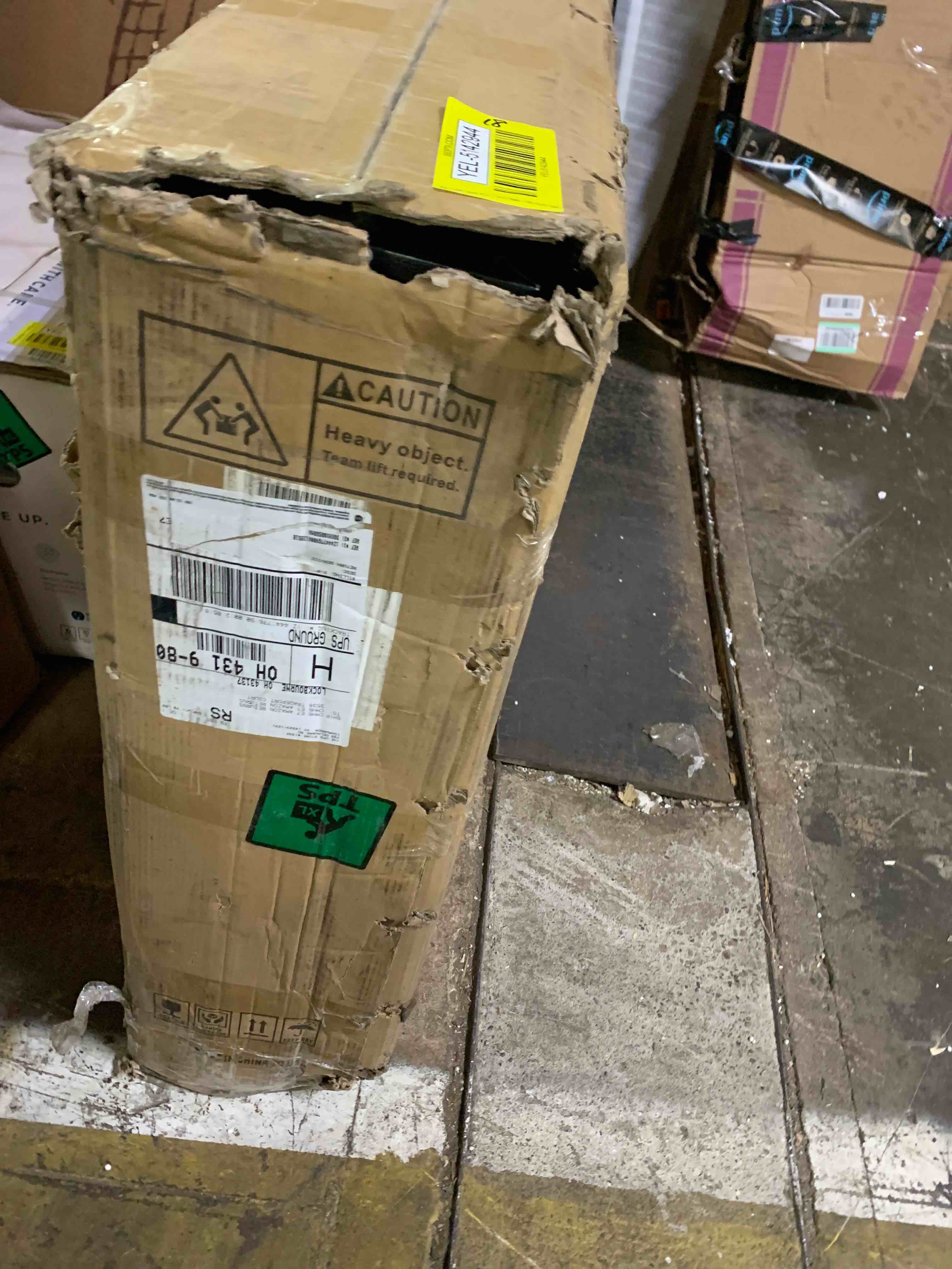 https://s3.amazonaws.com/lotting-images-prod/phillipi/YEL5142944_1688757696692.jpeg