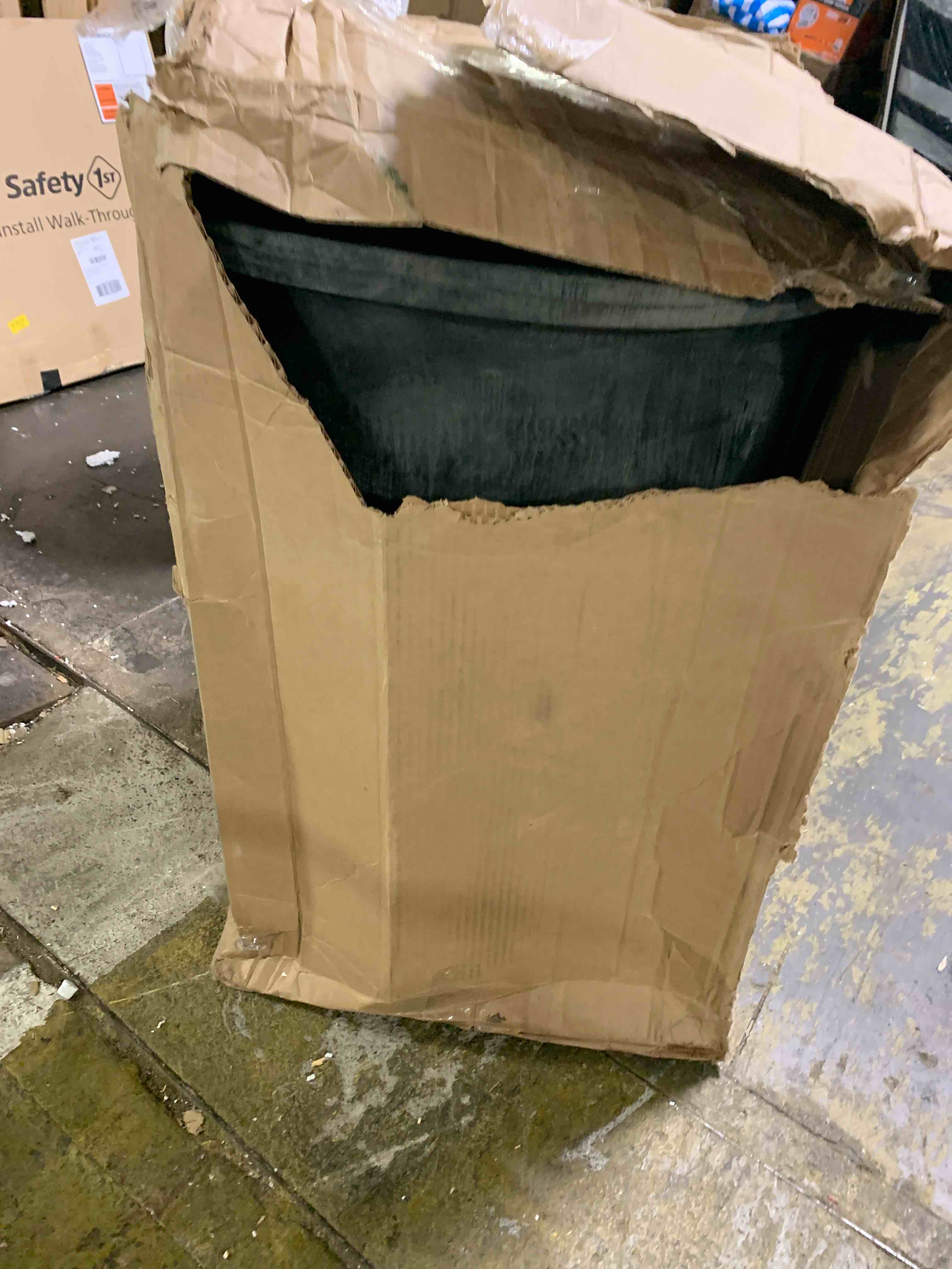 https://s3.amazonaws.com/lotting-images-prod/phillipi/YEL5143015_1688679284676.jpeg
