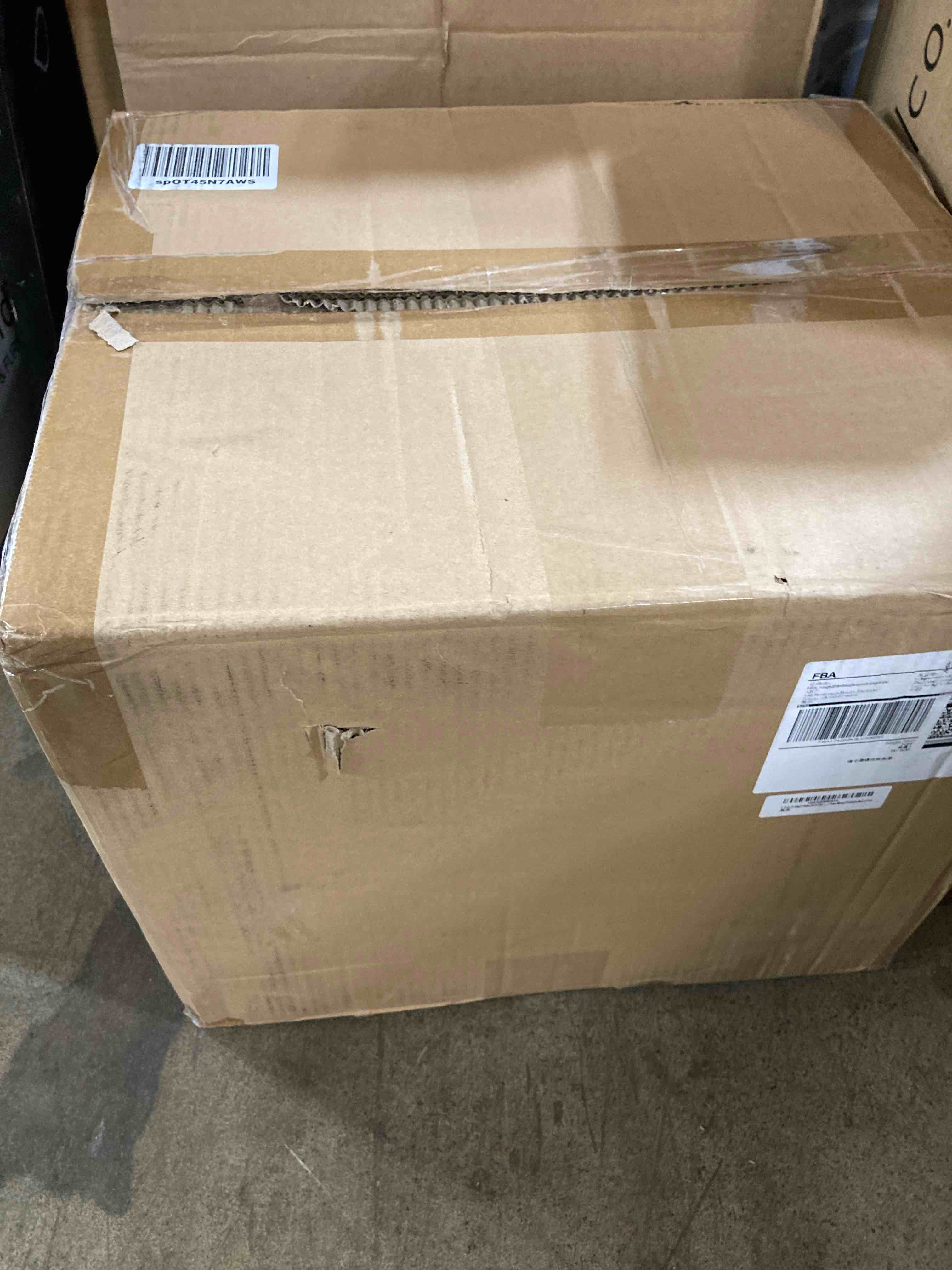 https://s3.amazonaws.com/lotting-images-prod/phillipi/YEL5144036_1708542597154.jpeg
