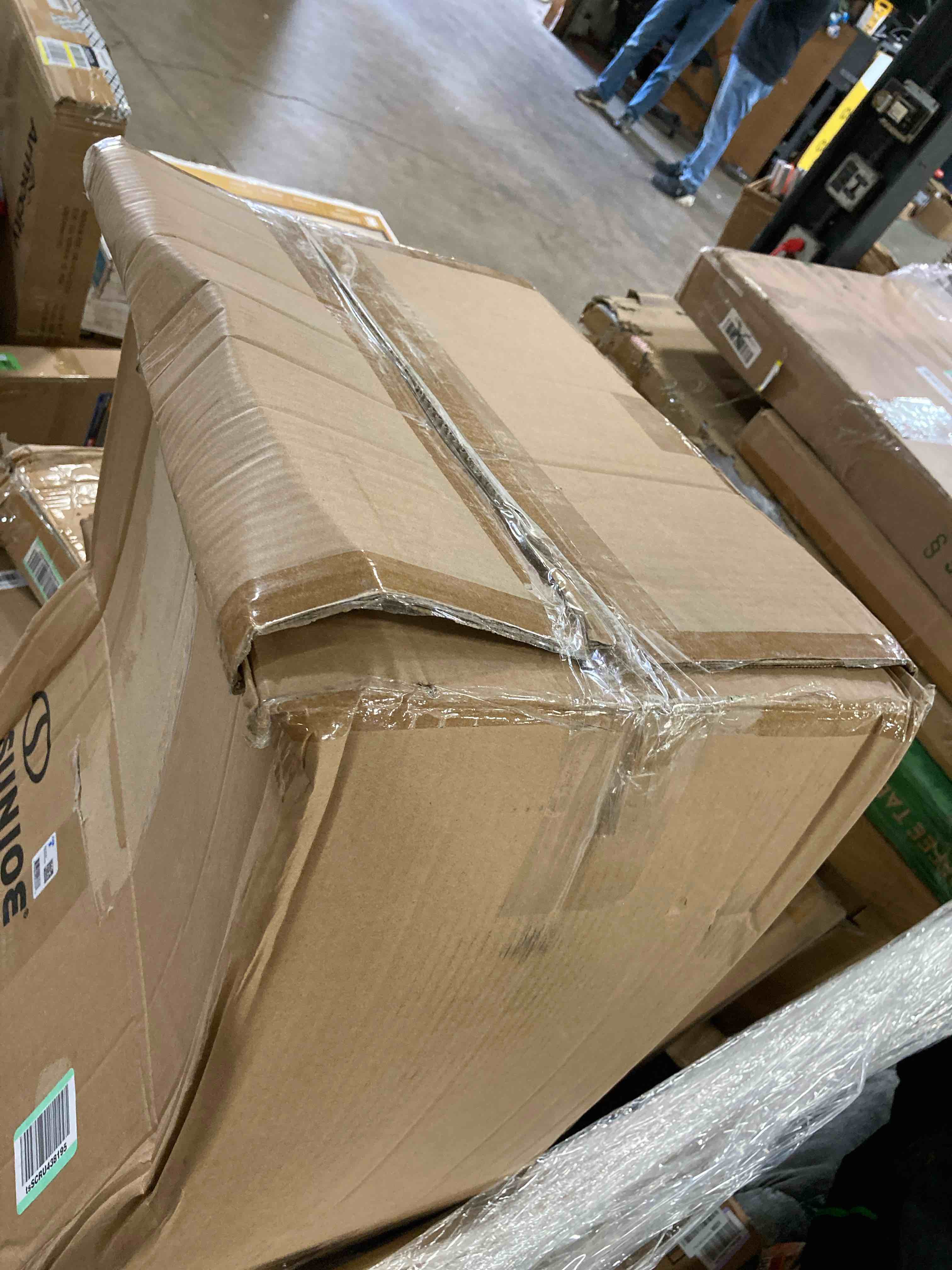 https://s3.amazonaws.com/lotting-images-prod/phillipi/YEL5144056_1708544878384.jpeg