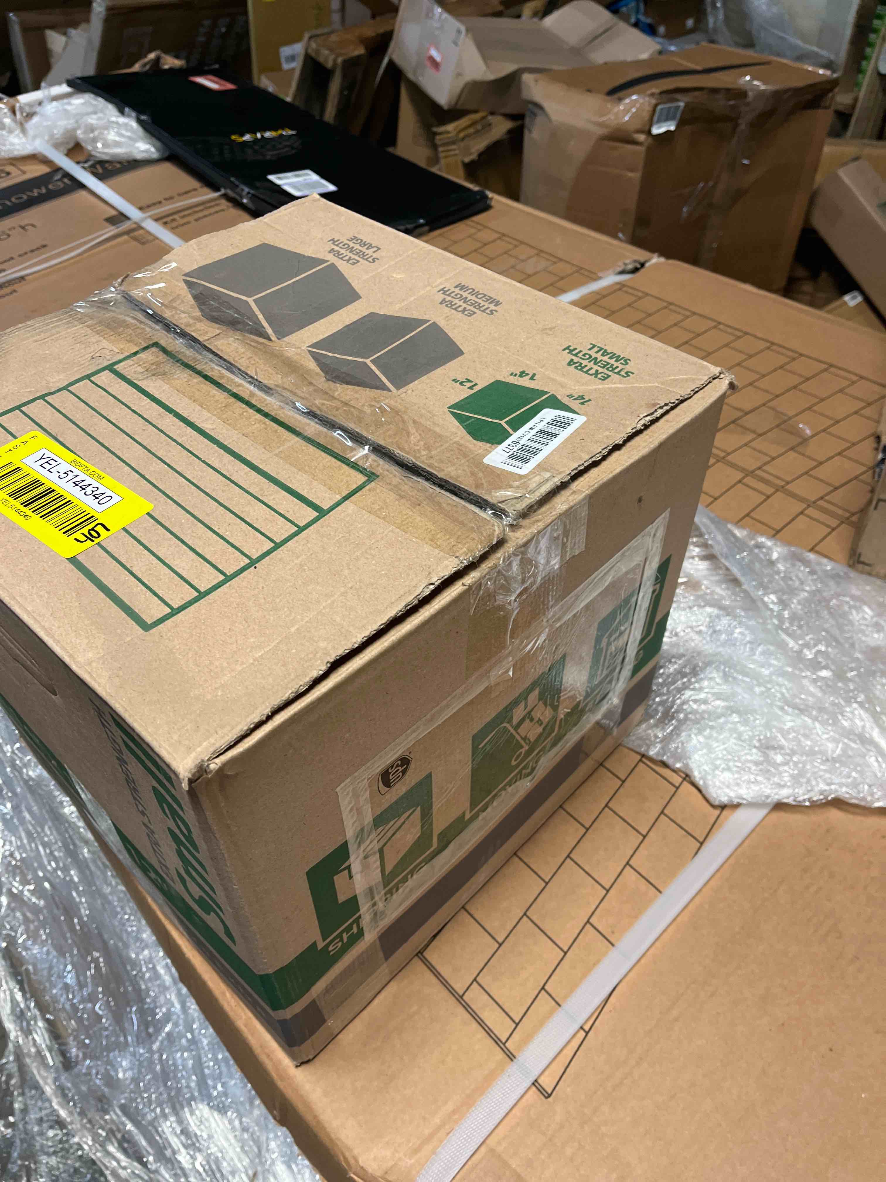https://s3.amazonaws.com/lotting-images-prod/phillipi/YEL5144340_1710429834137.jpeg