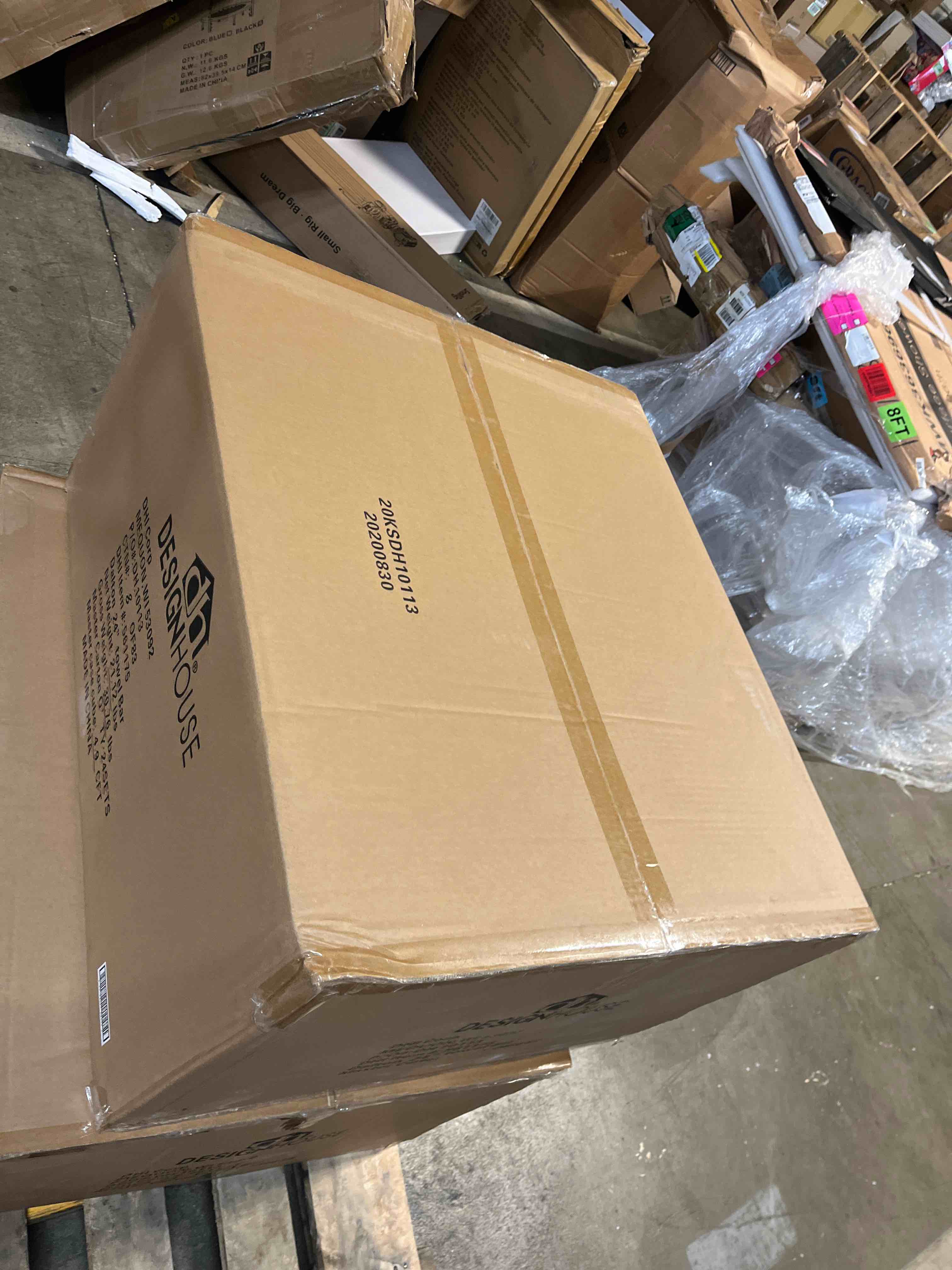 https://s3.amazonaws.com/lotting-images-prod/phillipi/YEL5144345_1710430966075.jpeg