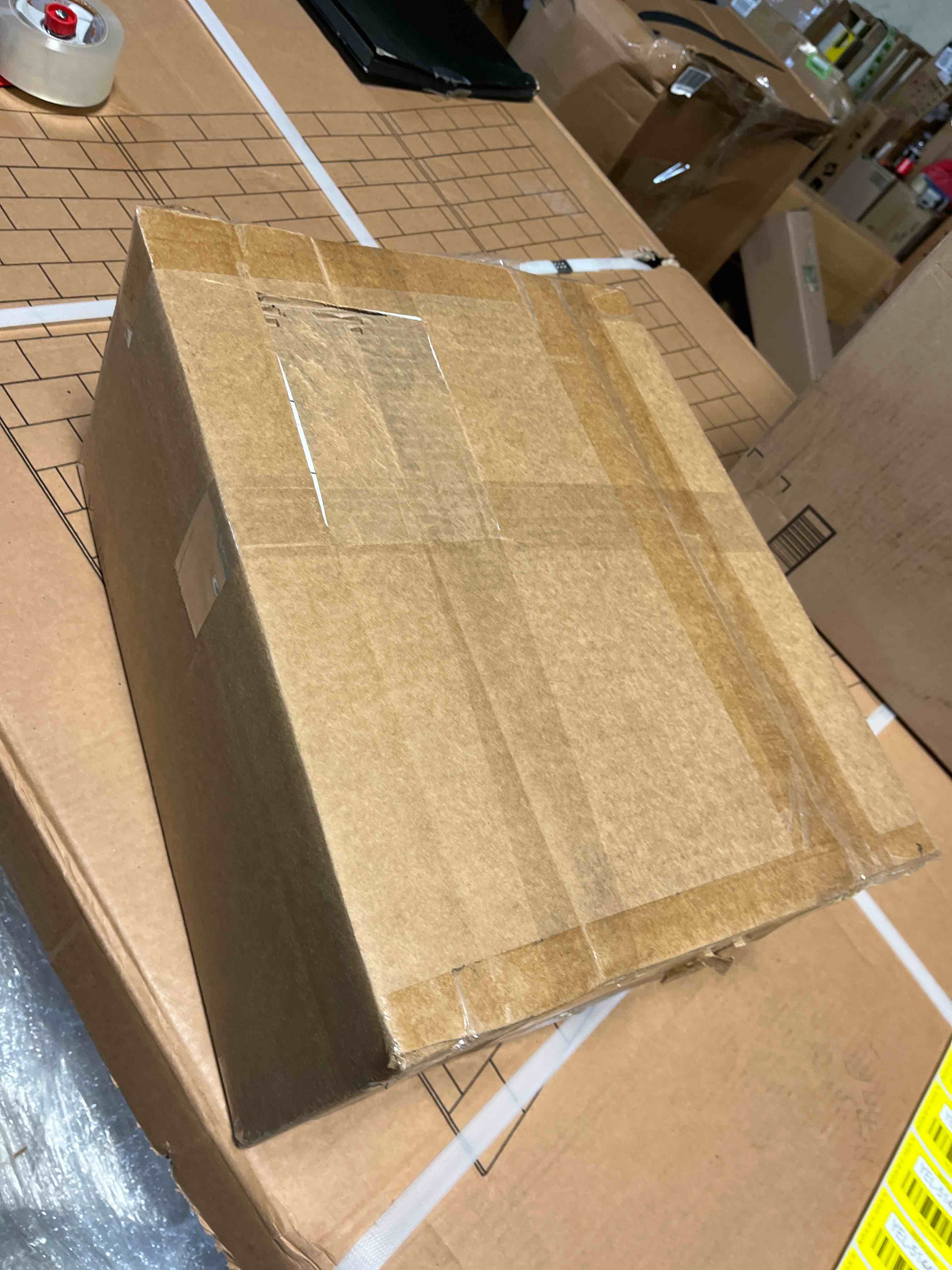 https://s3.amazonaws.com/lotting-images-prod/phillipi/YEL5144353_1710432104359.jpeg