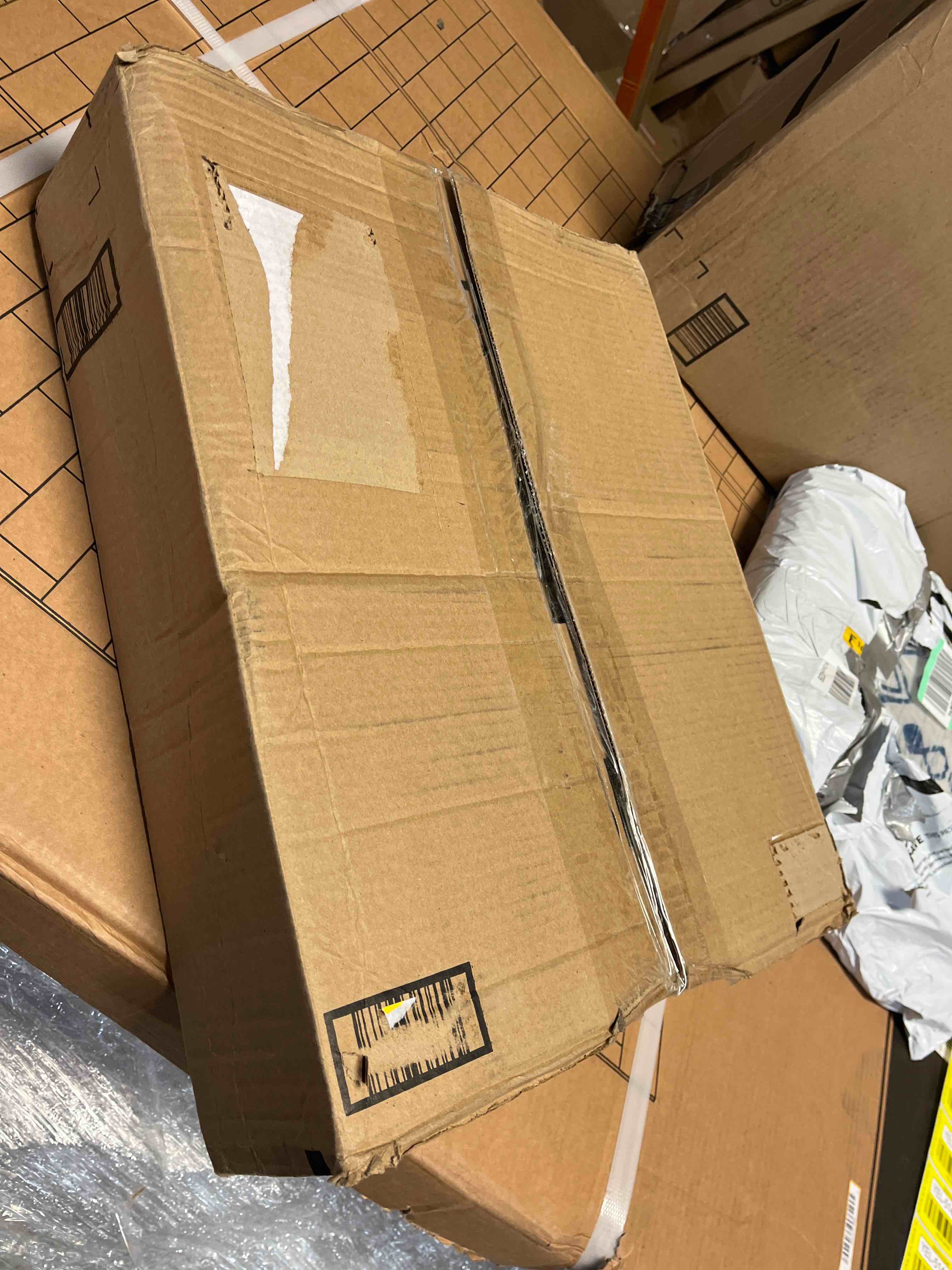 https://s3.amazonaws.com/lotting-images-prod/phillipi/YEL5144354_1710432212177.jpeg