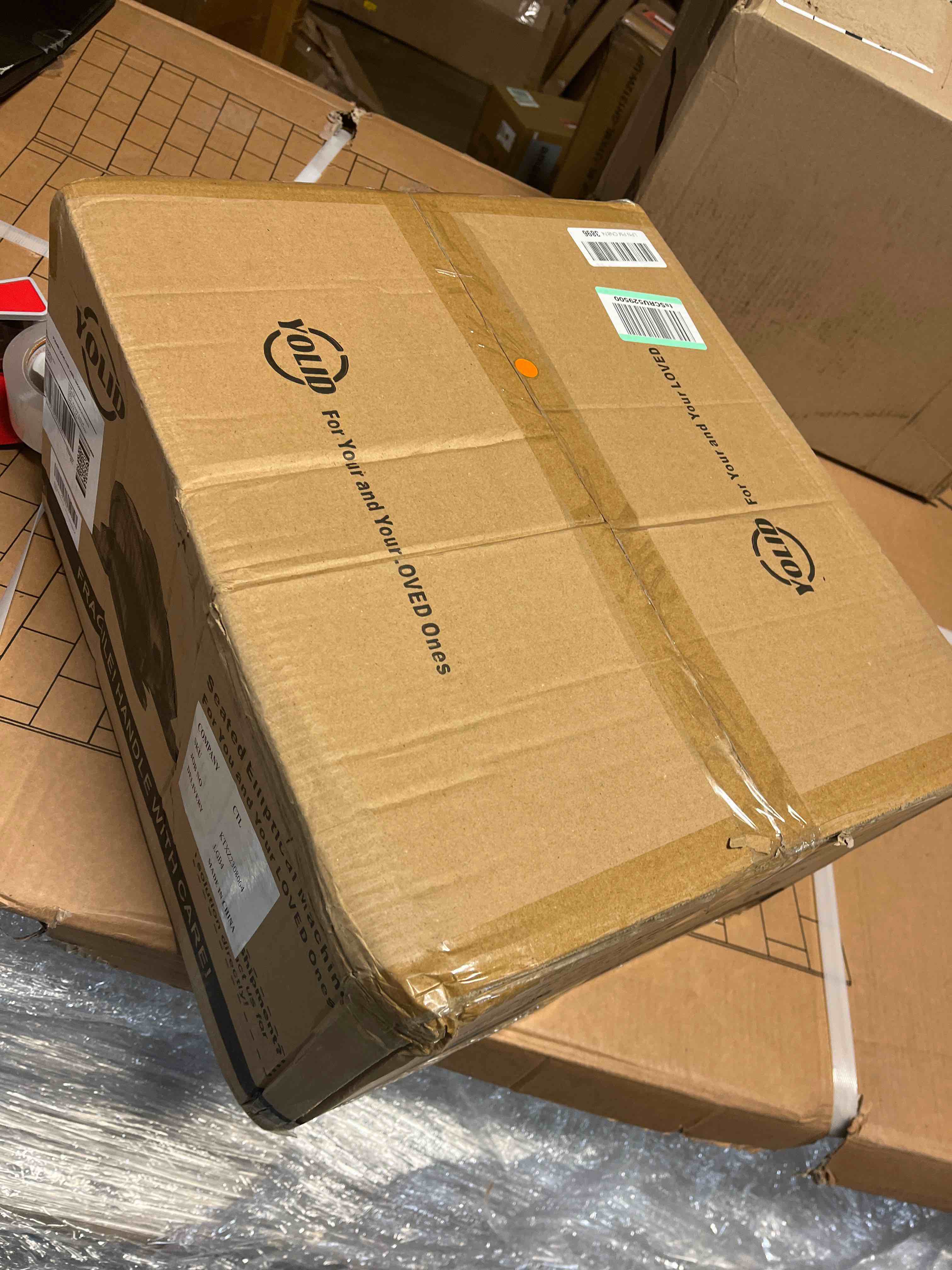 https://s3.amazonaws.com/lotting-images-prod/phillipi/YEL5144362_1710436065812.jpeg