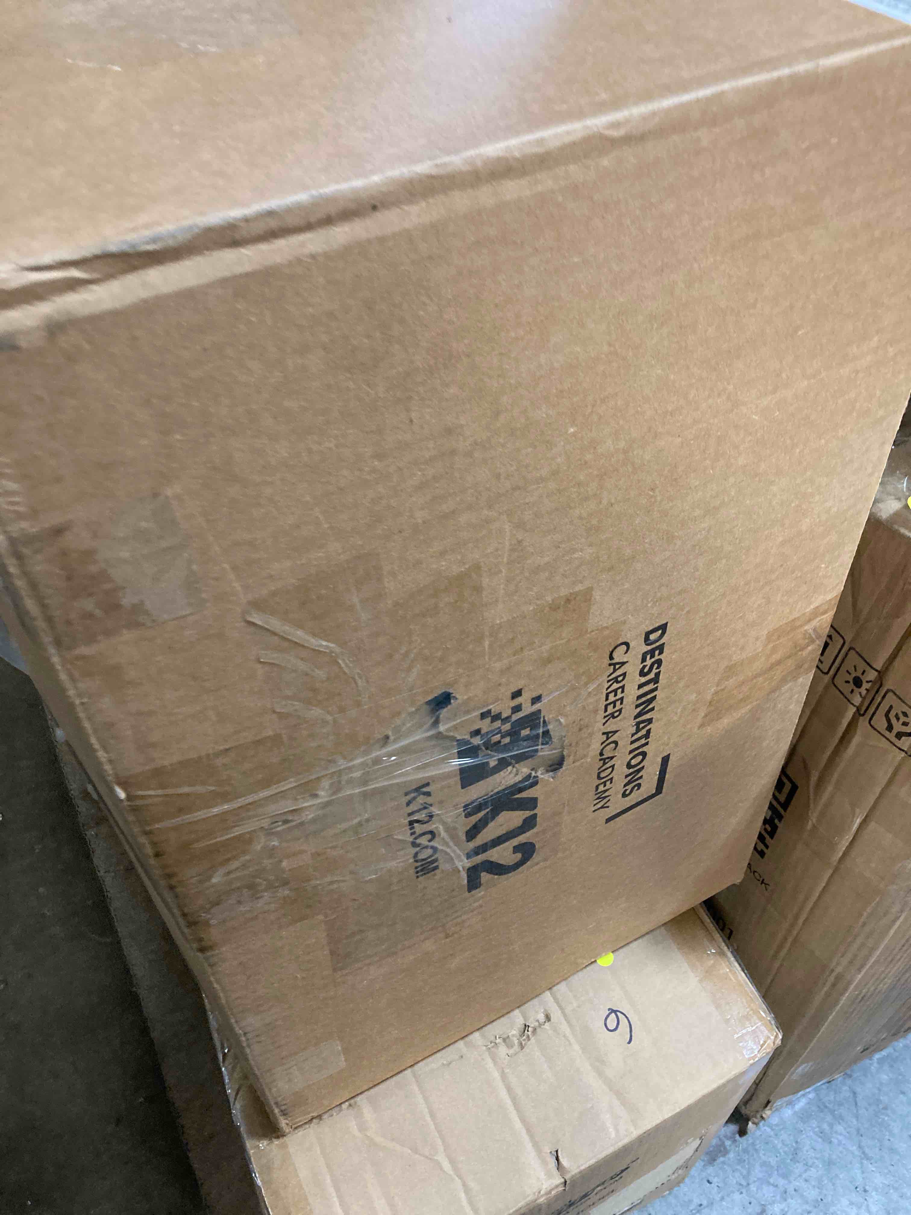 https://s3.amazonaws.com/lotting-images-prod/phillipi/YEL5144516_1711382684061.jpeg