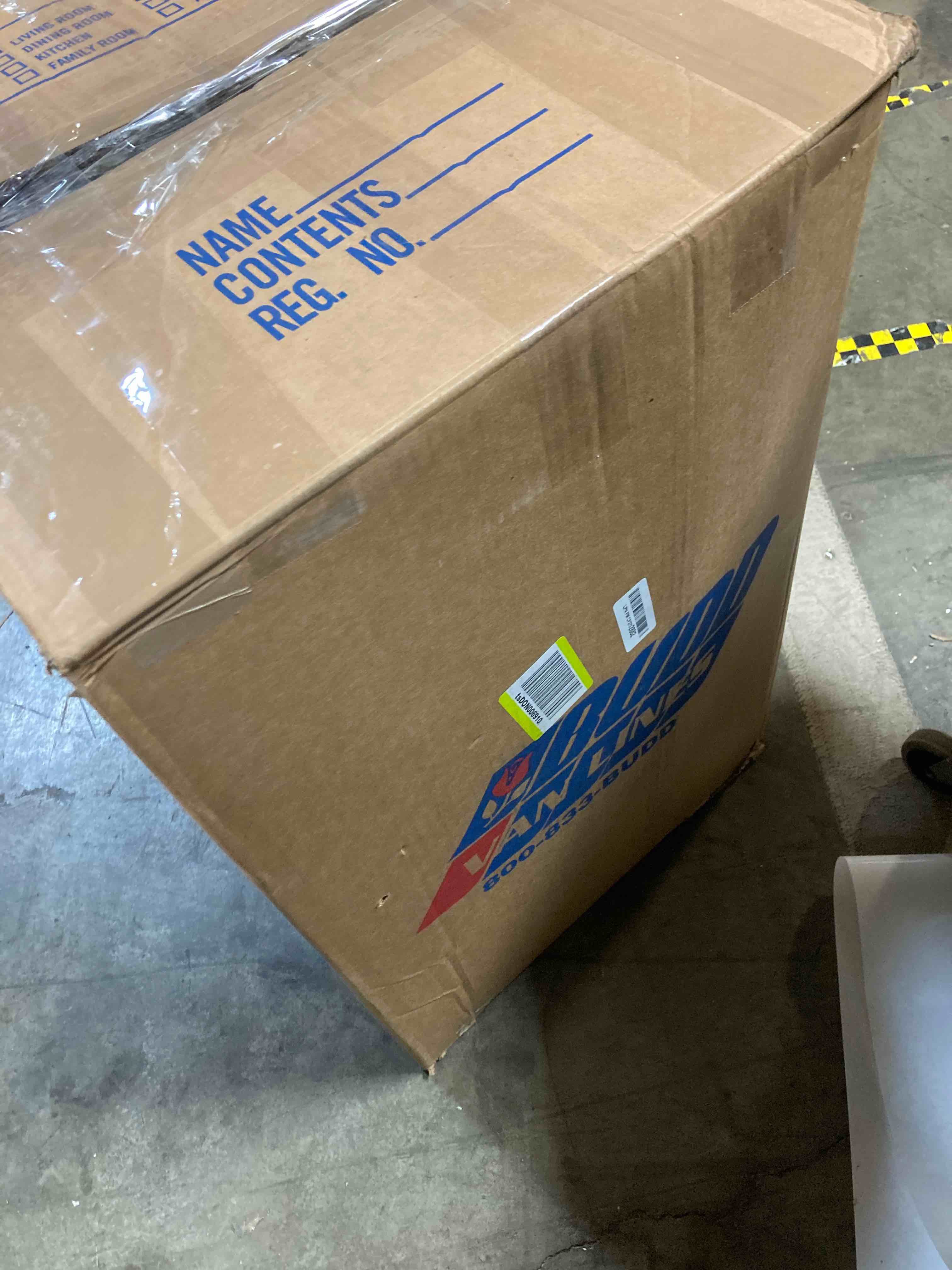 https://s3.amazonaws.com/lotting-images-prod/phillipi/YEL5144546_1711386899029.jpeg