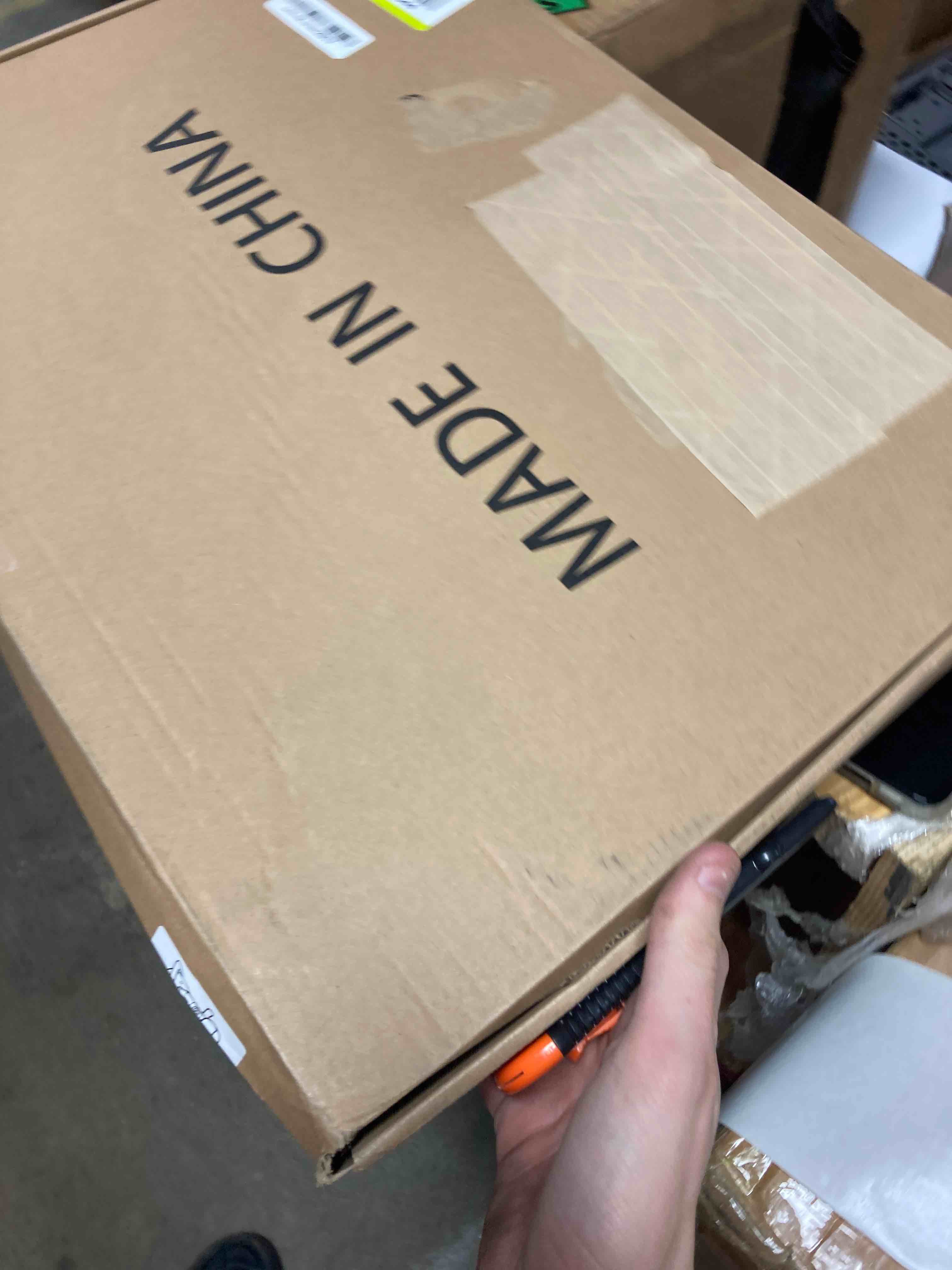 https://s3.amazonaws.com/lotting-images-prod/phillipi/YEL5144850_1711728525551.jpeg