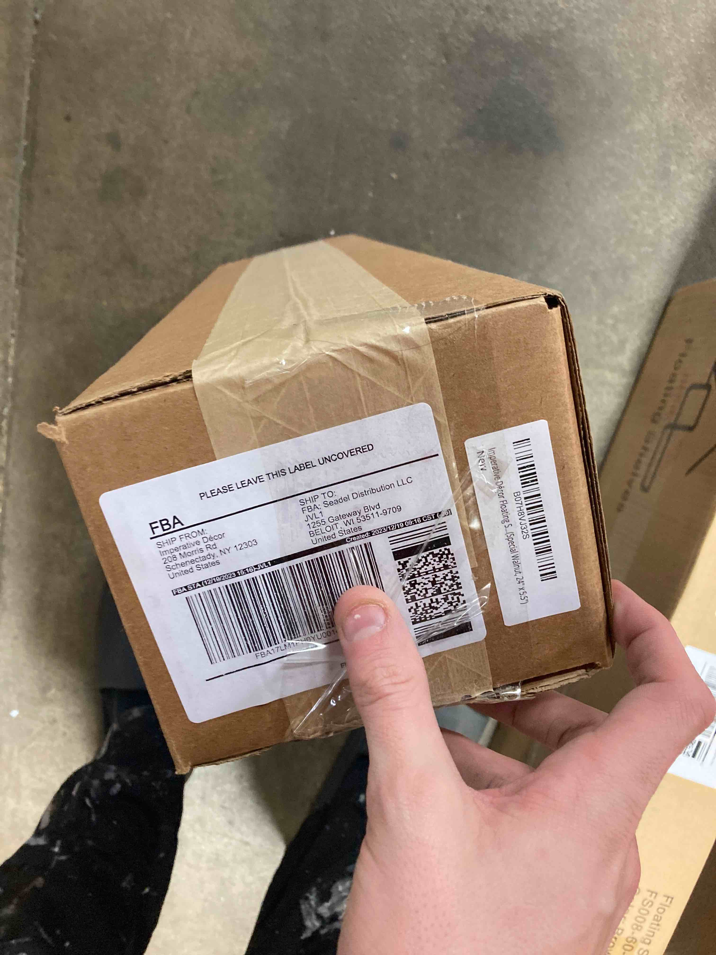 https://s3.amazonaws.com/lotting-images-prod/phillipi/YEL5144857_1711729913872.jpeg