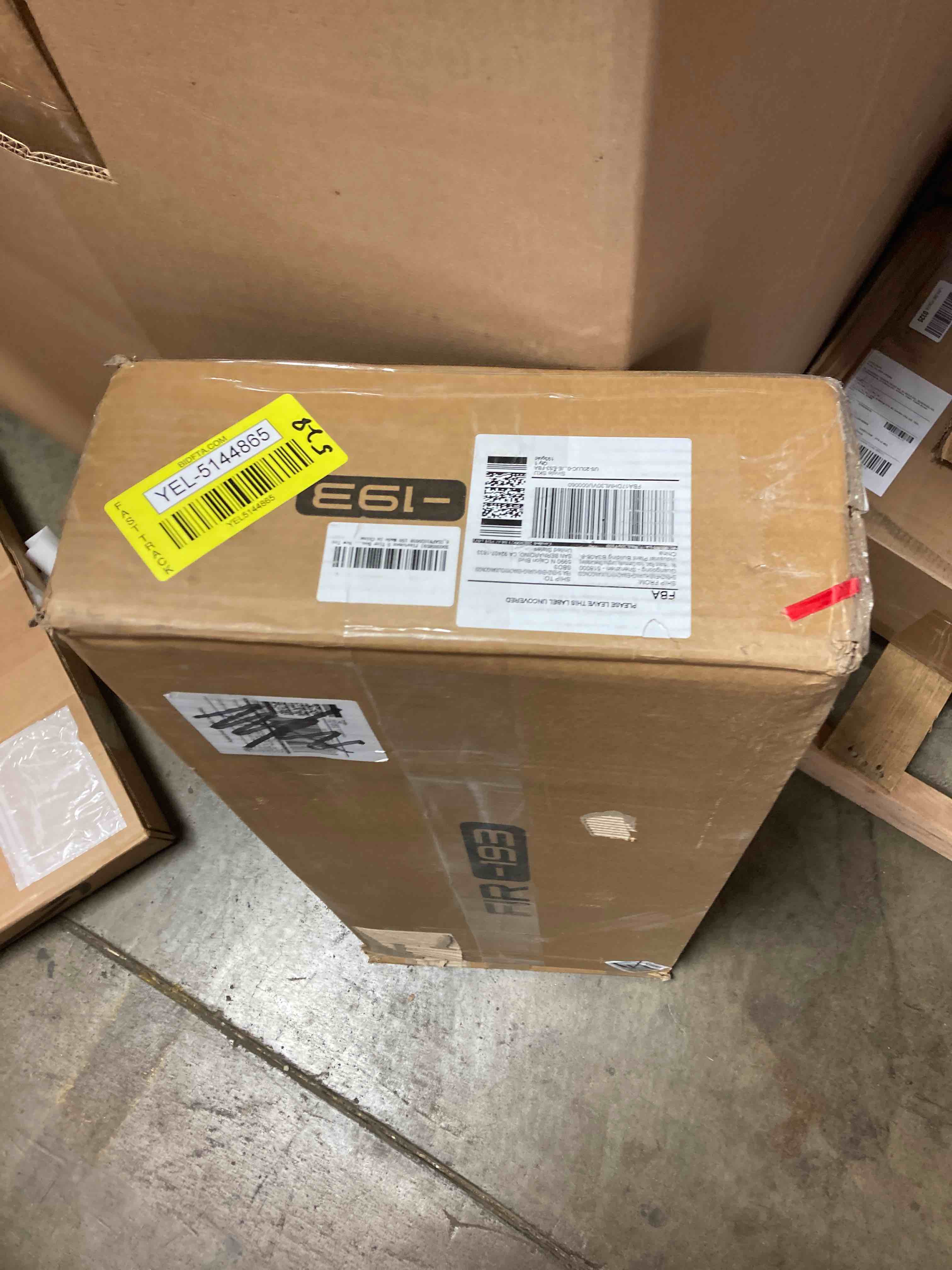 https://s3.amazonaws.com/lotting-images-prod/phillipi/YEL5144865_1711731380145.jpeg