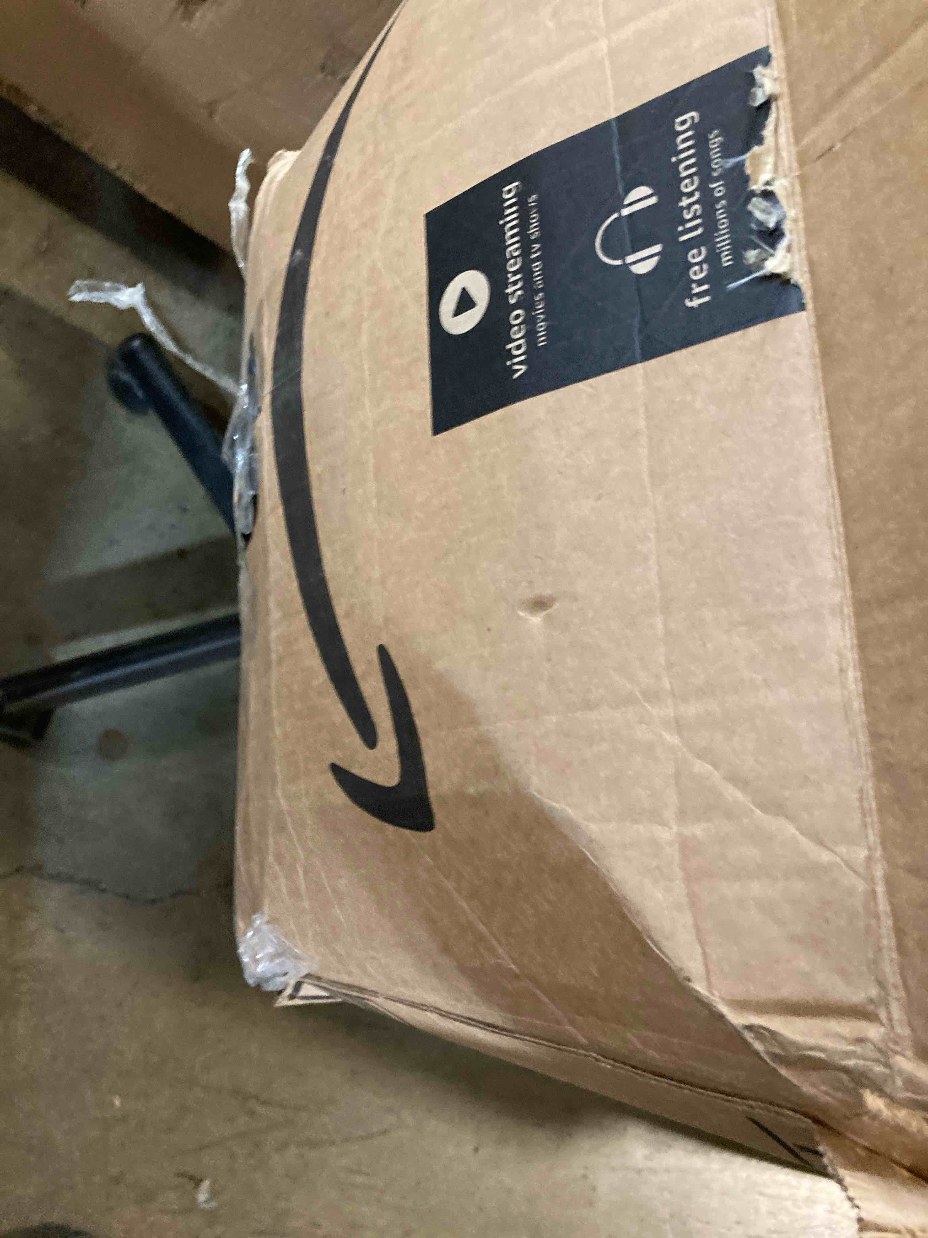 https://s3.amazonaws.com/lotting-images-prod/phillipi/YEL5145022_1712169490722.jpeg