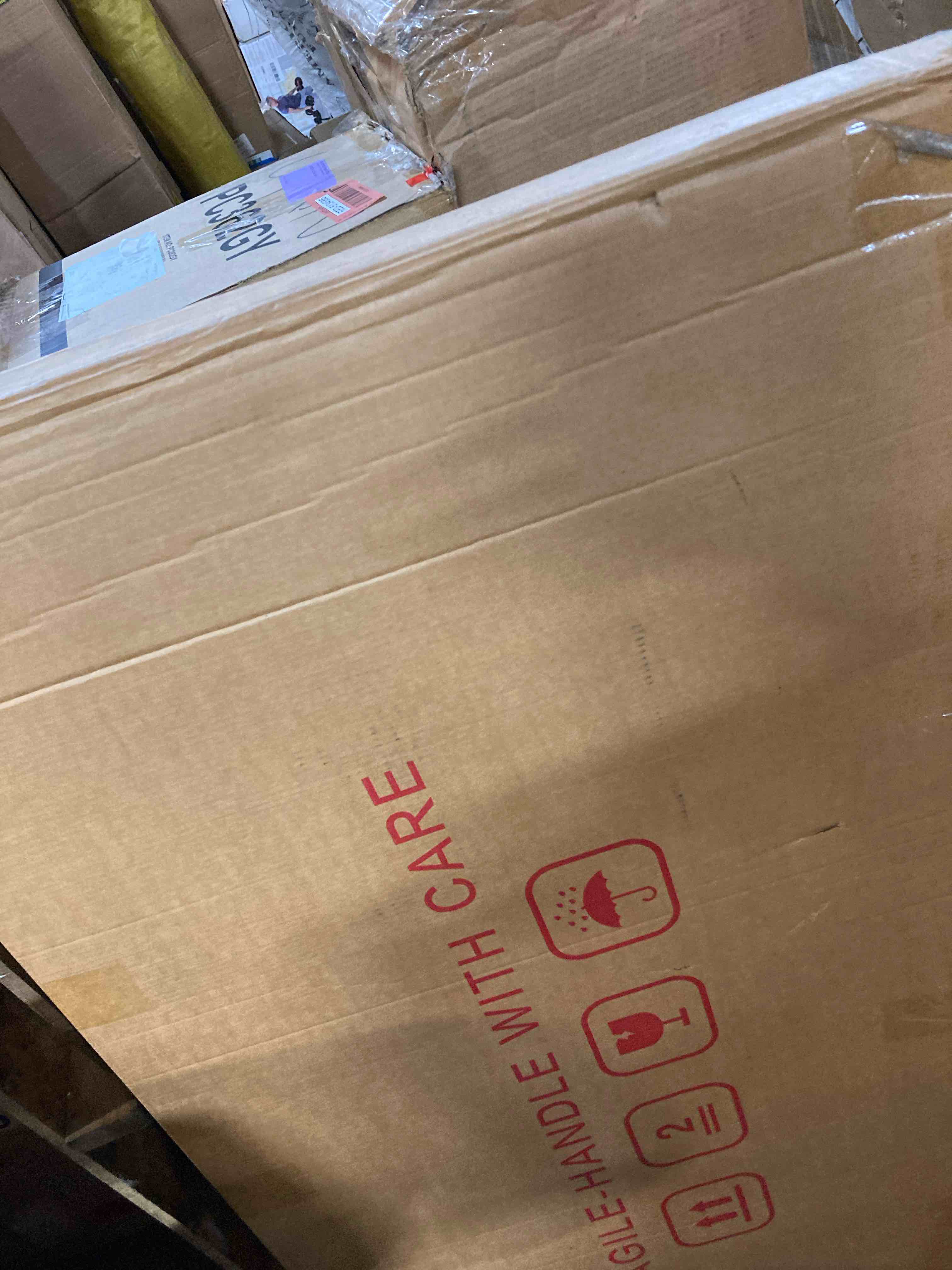 https://s3.amazonaws.com/lotting-images-prod/phillipi/YEL5145024_1712169845614.jpeg