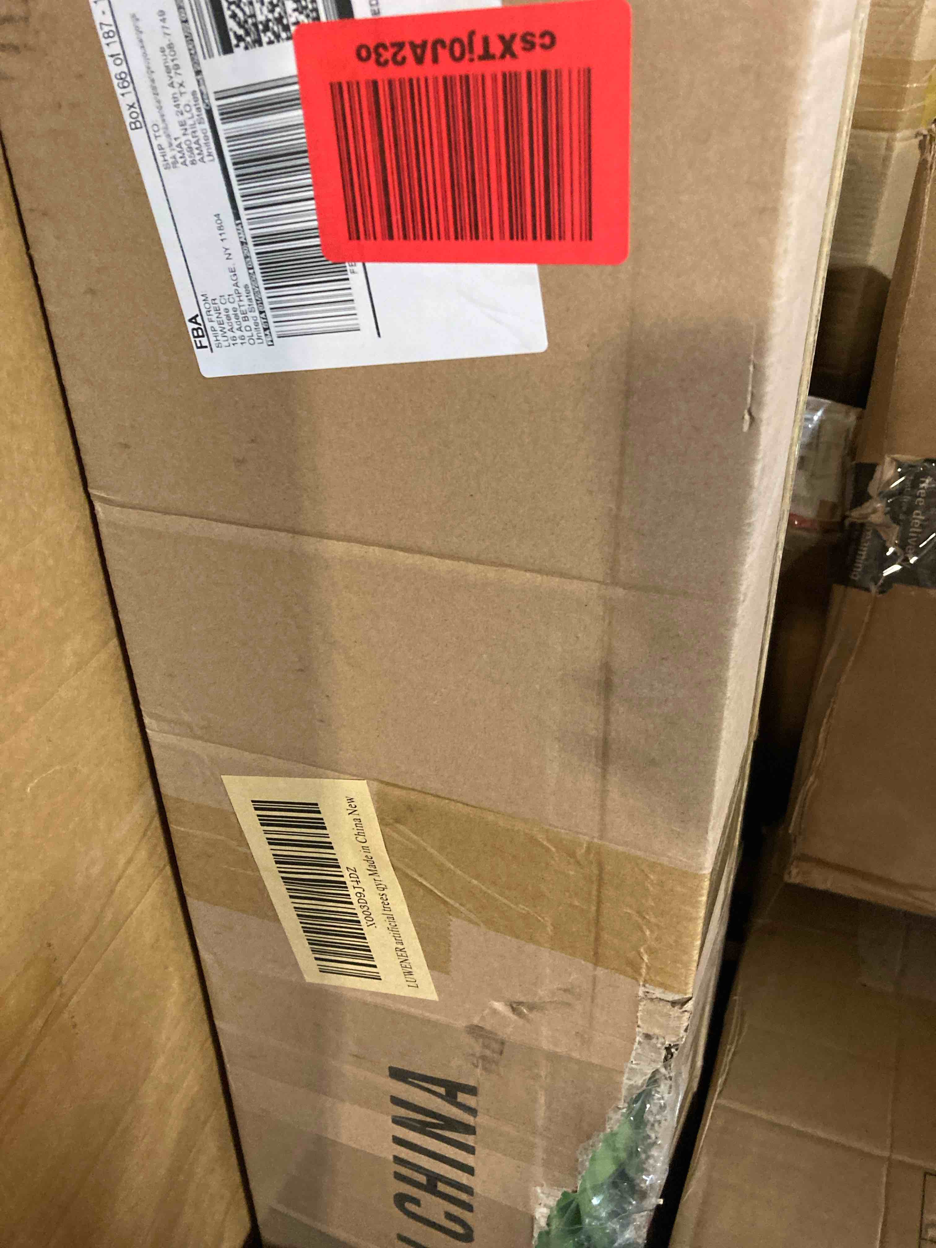 https://s3.amazonaws.com/lotting-images-prod/phillipi/YEL5145025_1712169946614.jpeg