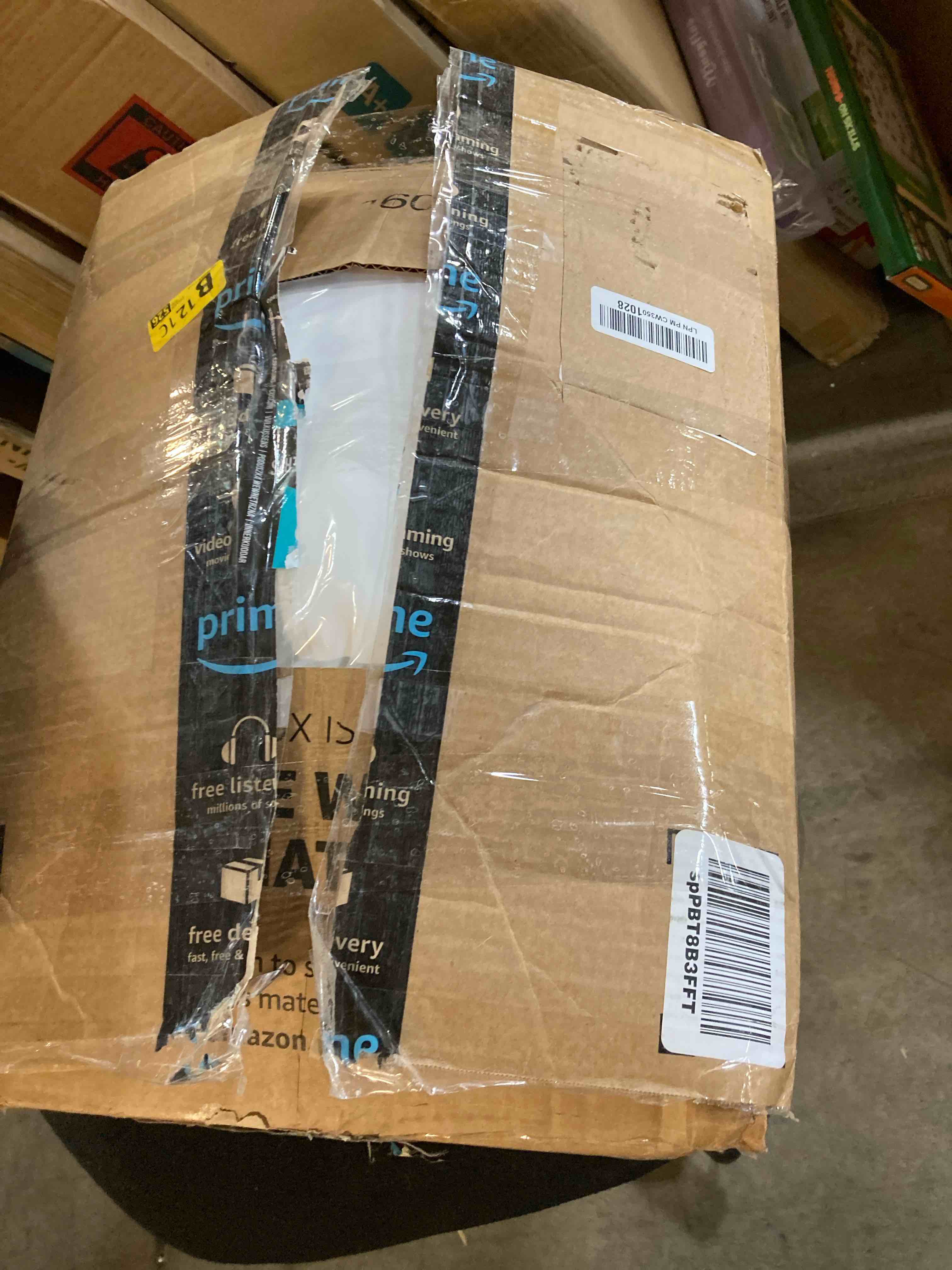 https://s3.amazonaws.com/lotting-images-prod/phillipi/YEL5145231_1712678196034.jpeg