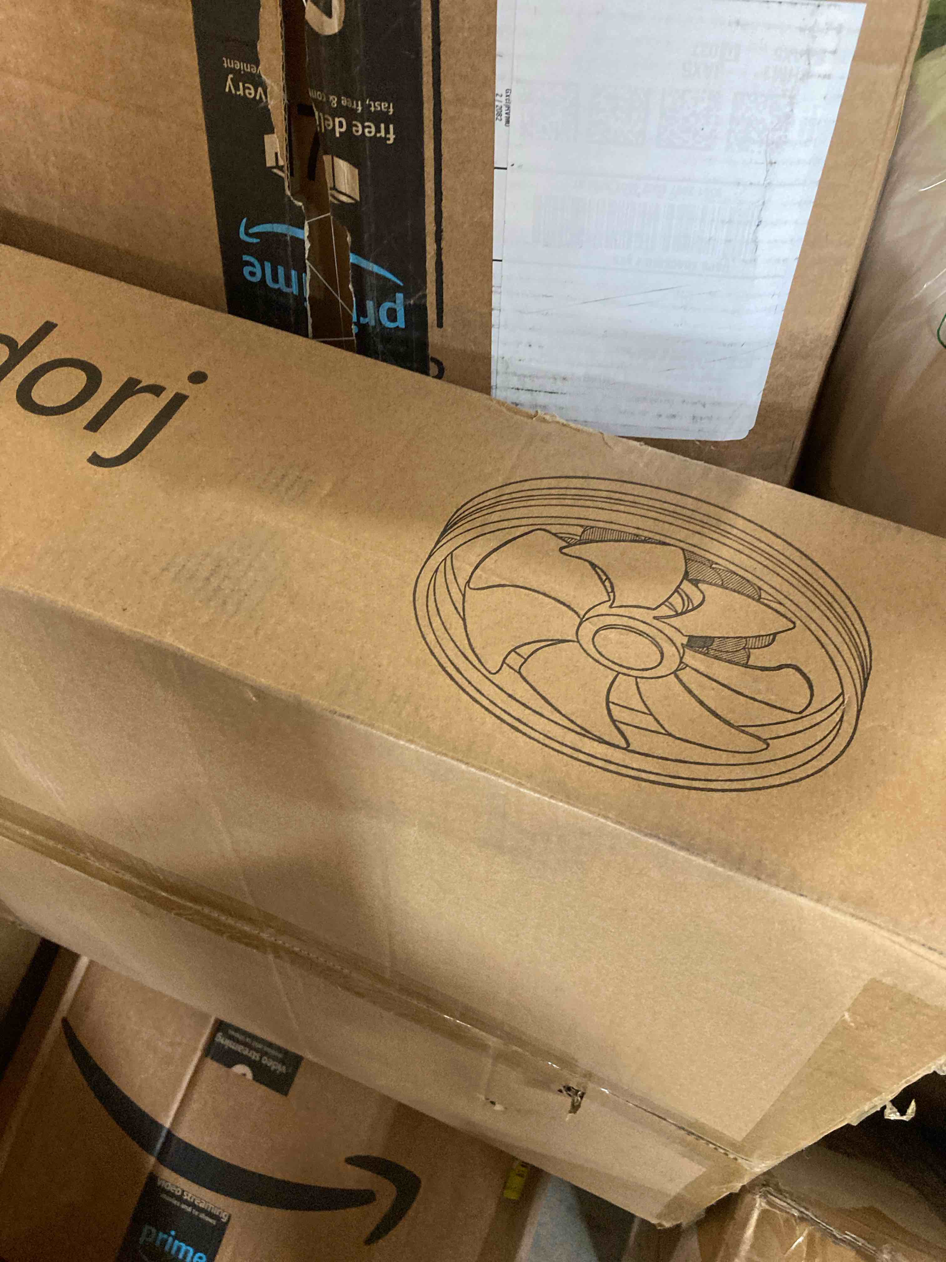 https://s3.amazonaws.com/lotting-images-prod/phillipi/YEL5145238_1712679071671.jpeg