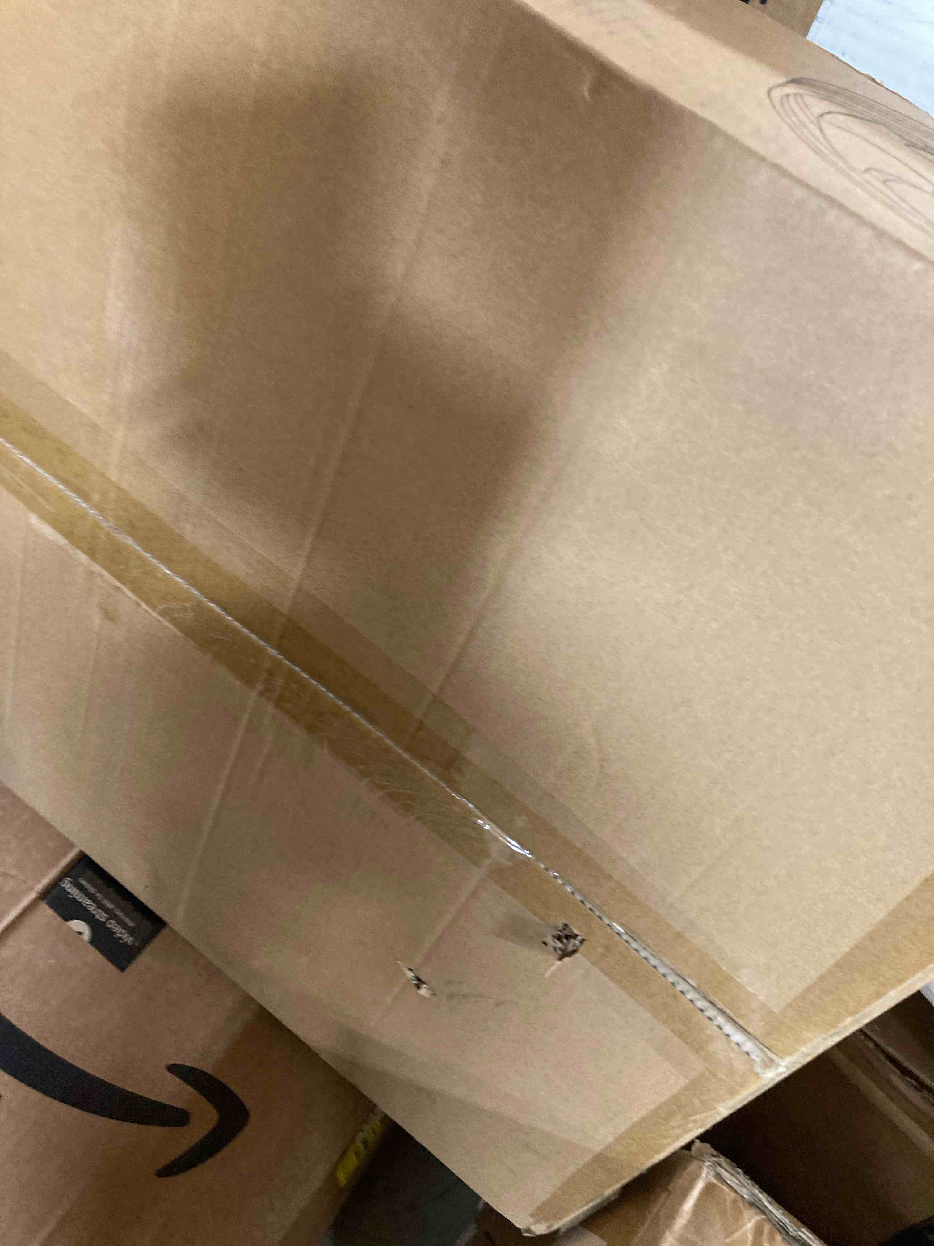 https://s3.amazonaws.com/lotting-images-prod/phillipi/YEL5145238_1712679073114.jpeg
