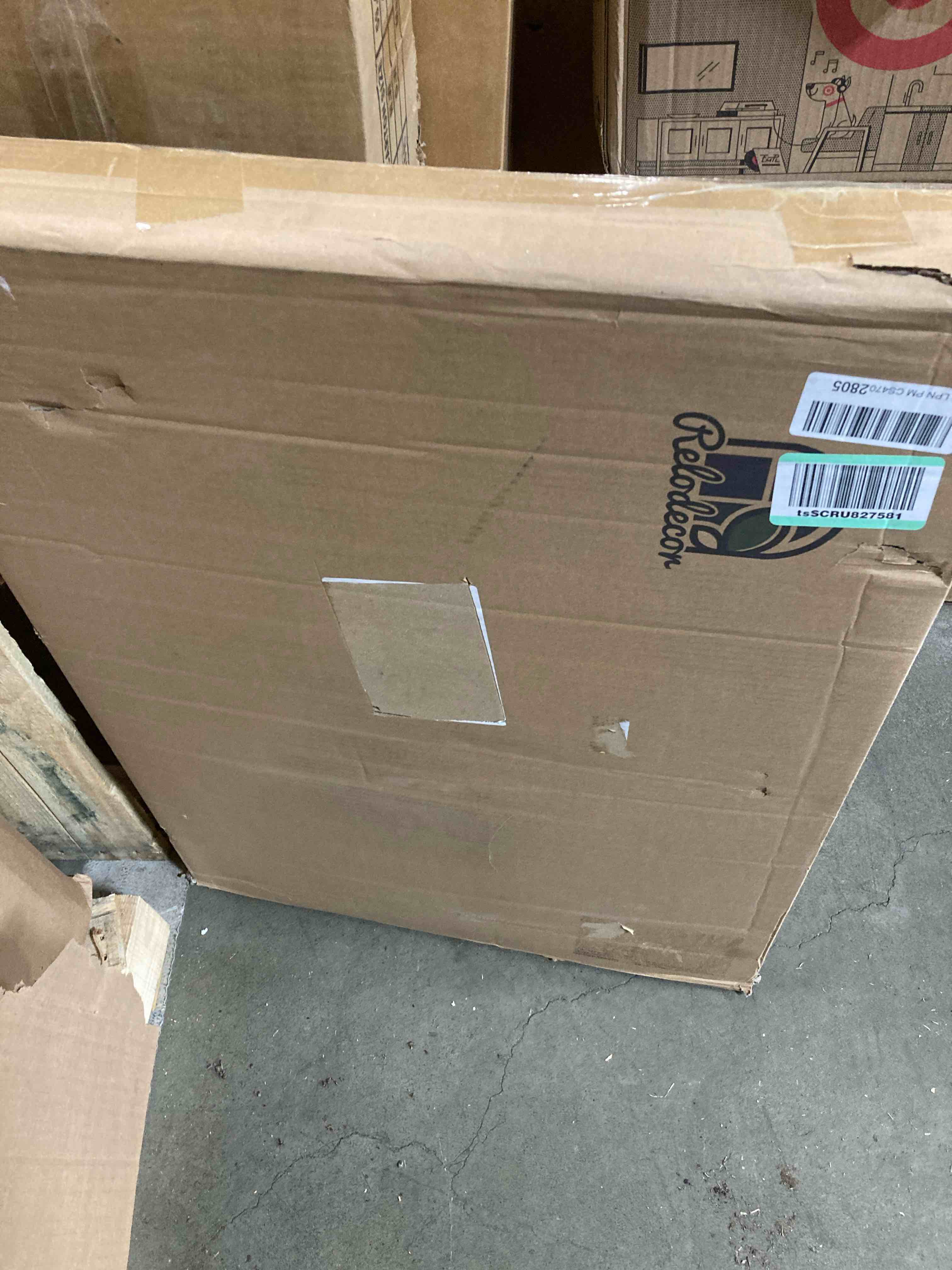 https://s3.amazonaws.com/lotting-images-prod/phillipi/YEL5145243_1712679422768.jpeg