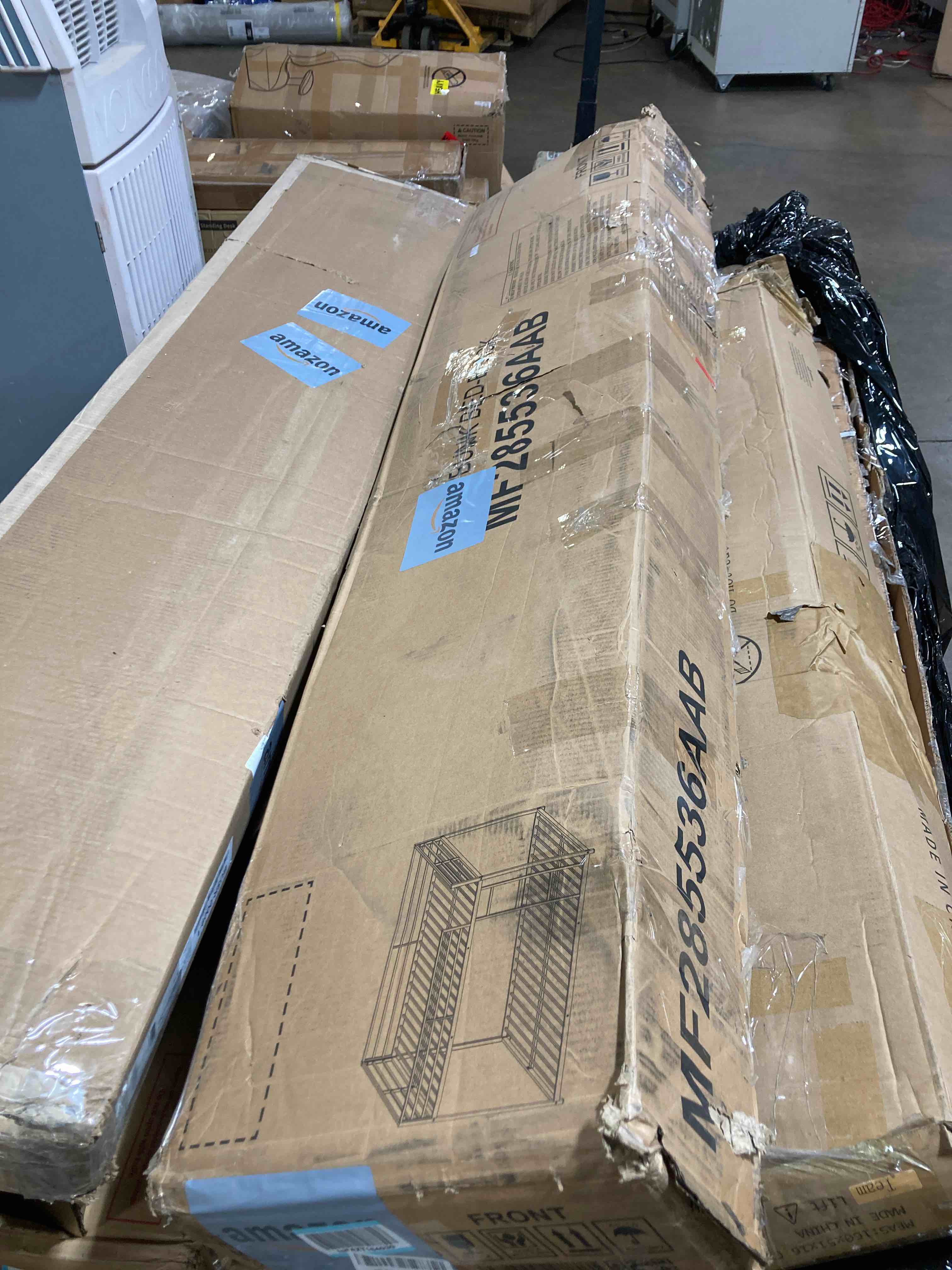 https://s3.amazonaws.com/lotting-images-prod/phillipi/YEL5145299_1712773233459.jpeg