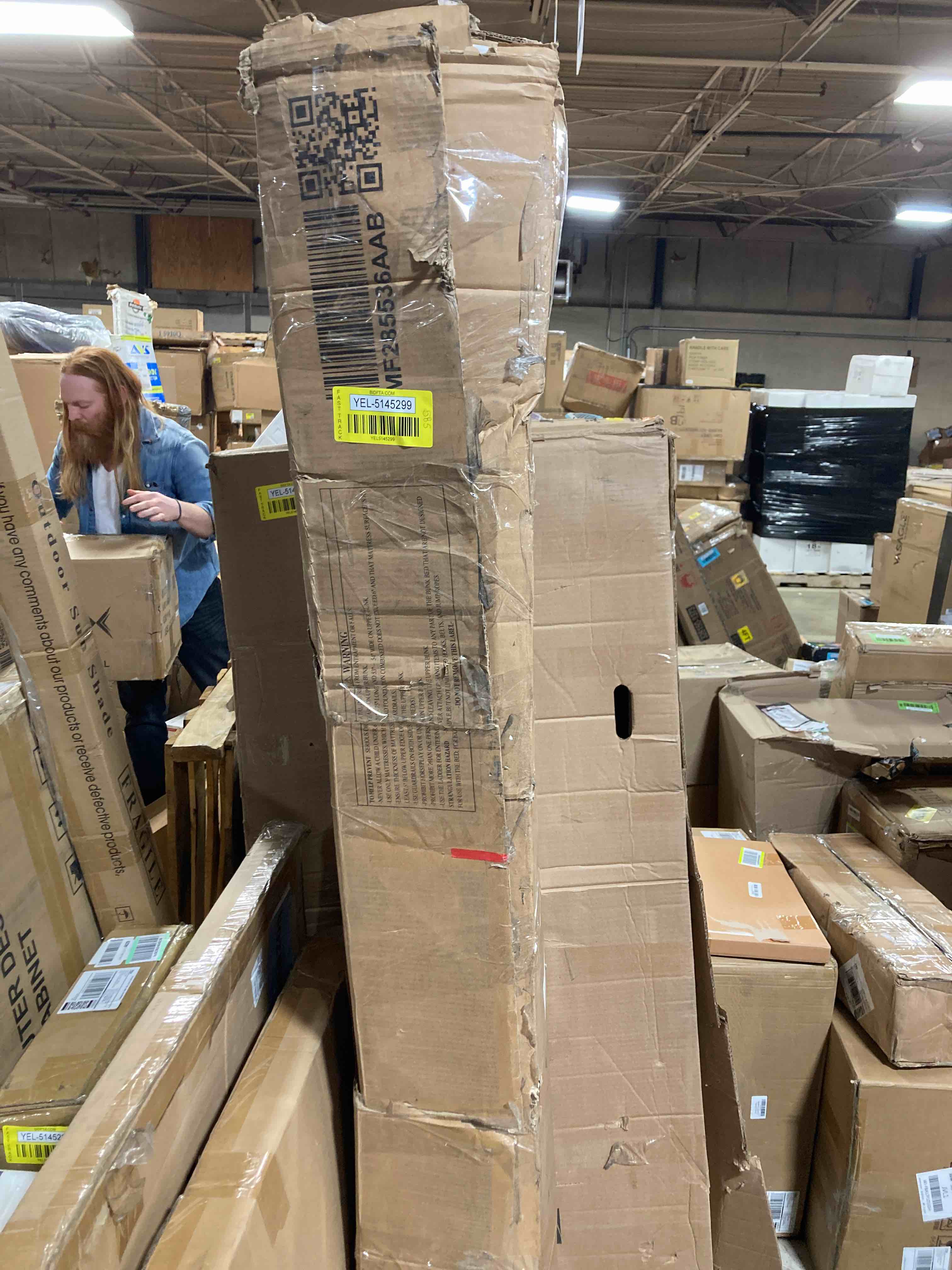 https://s3.amazonaws.com/lotting-images-prod/phillipi/YEL5145299_1712773676098.jpeg