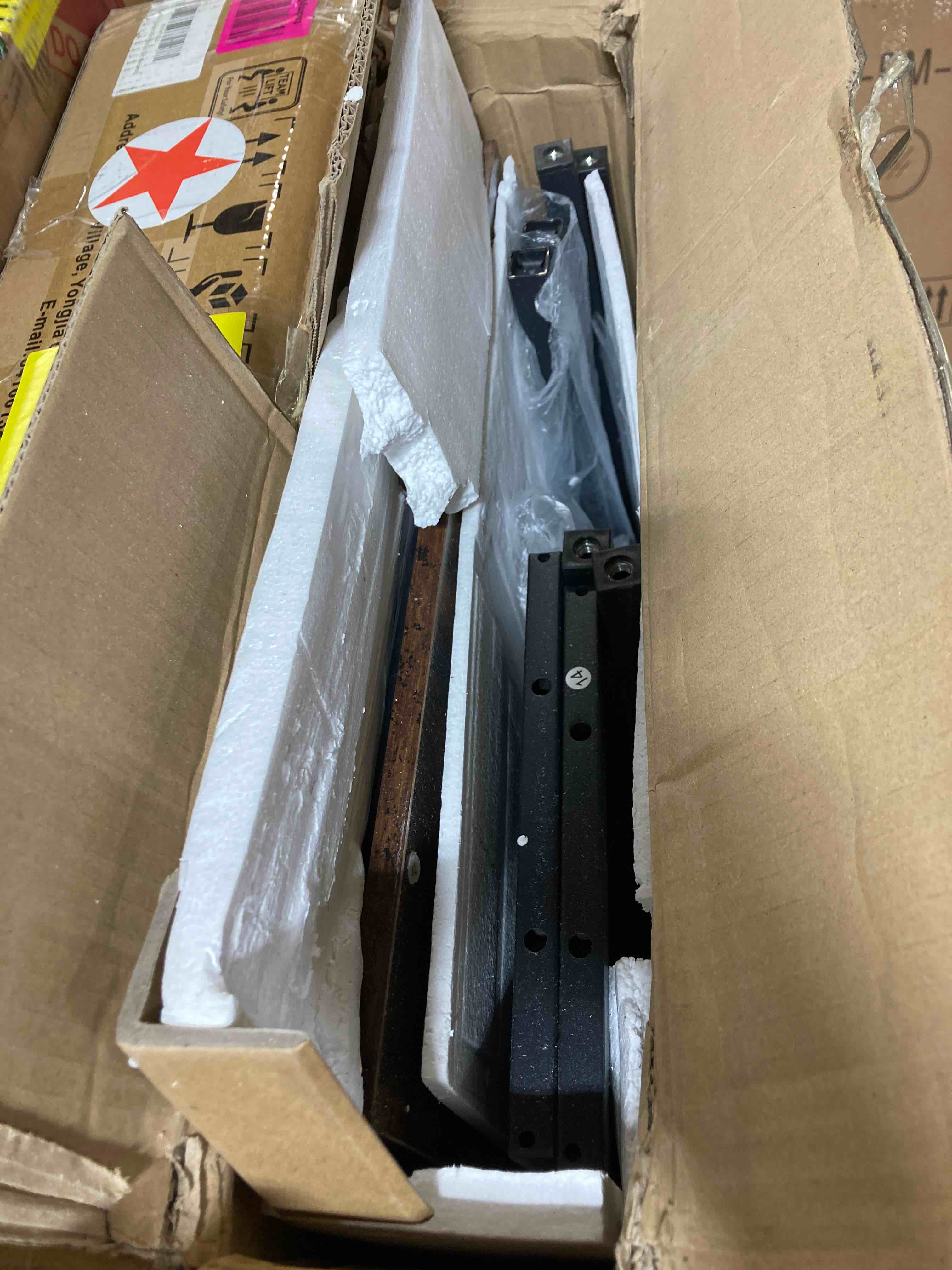 https://s3.amazonaws.com/lotting-images-prod/phillipi/YEL5145308_1712847560215.jpeg