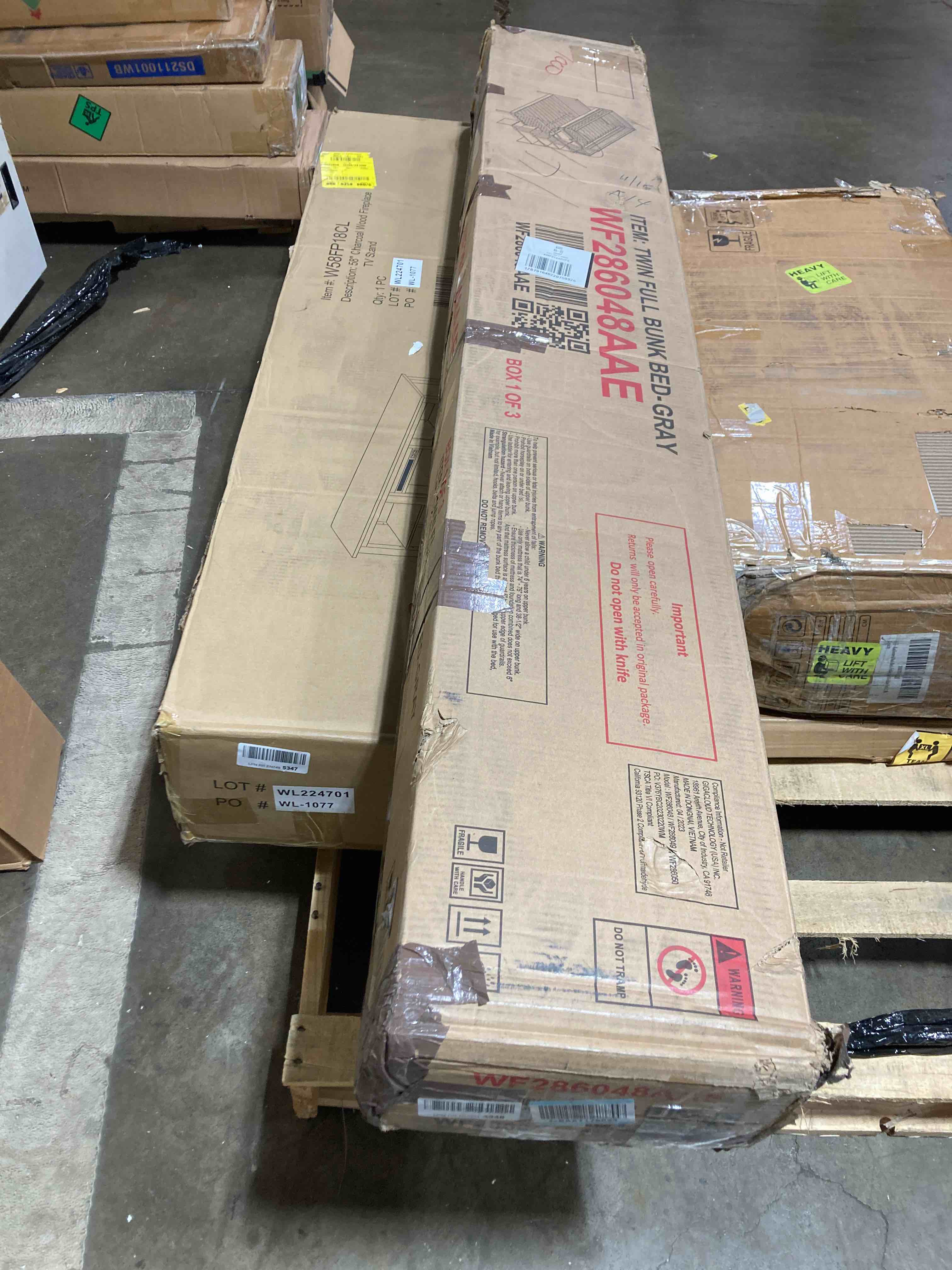 https://s3.amazonaws.com/lotting-images-prod/phillipi/YEL5145312_1712848182886.jpeg