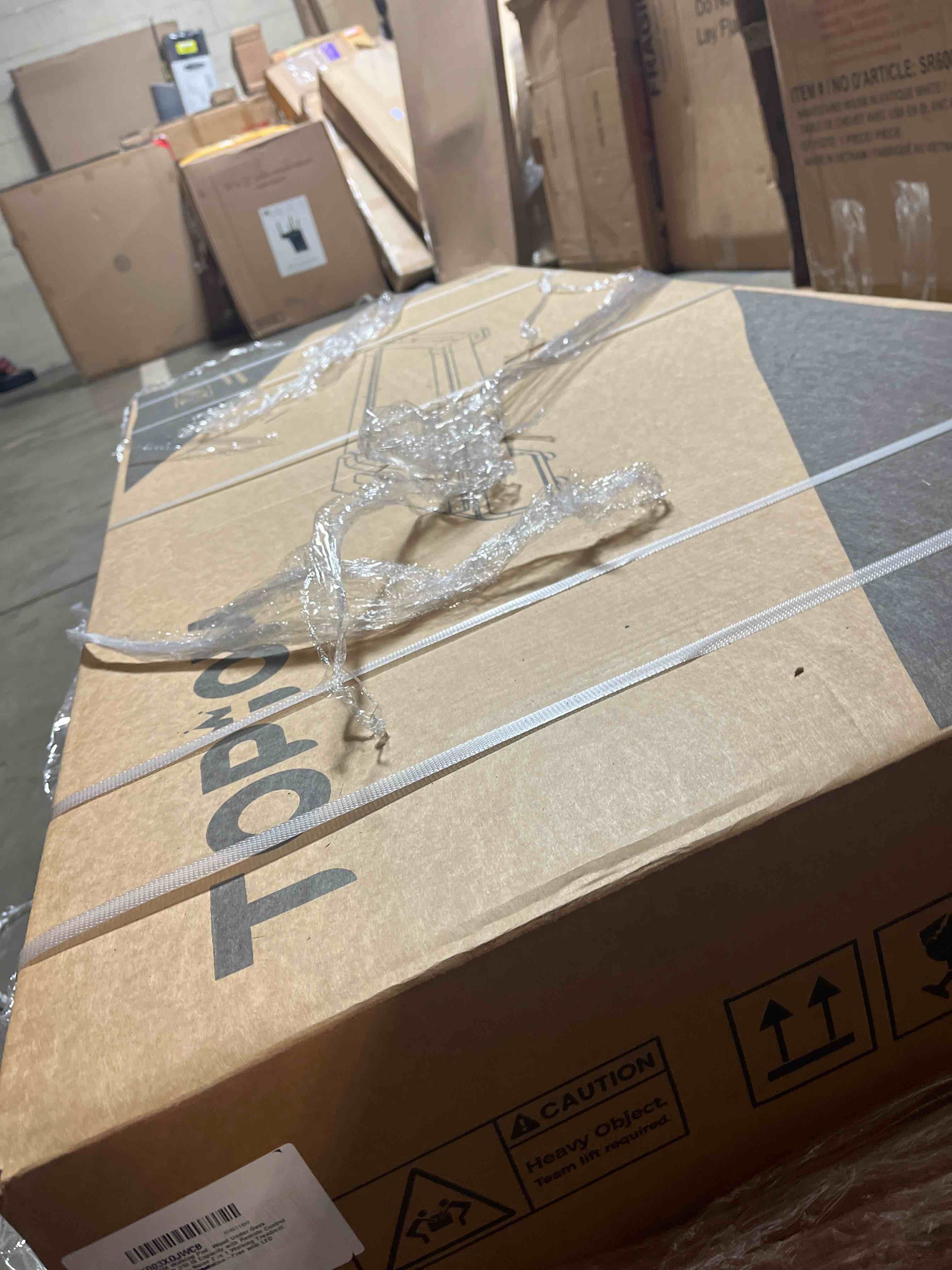 https://s3.amazonaws.com/lotting-images-prod/phillipi/YEL5145593_1709133519518.jpeg