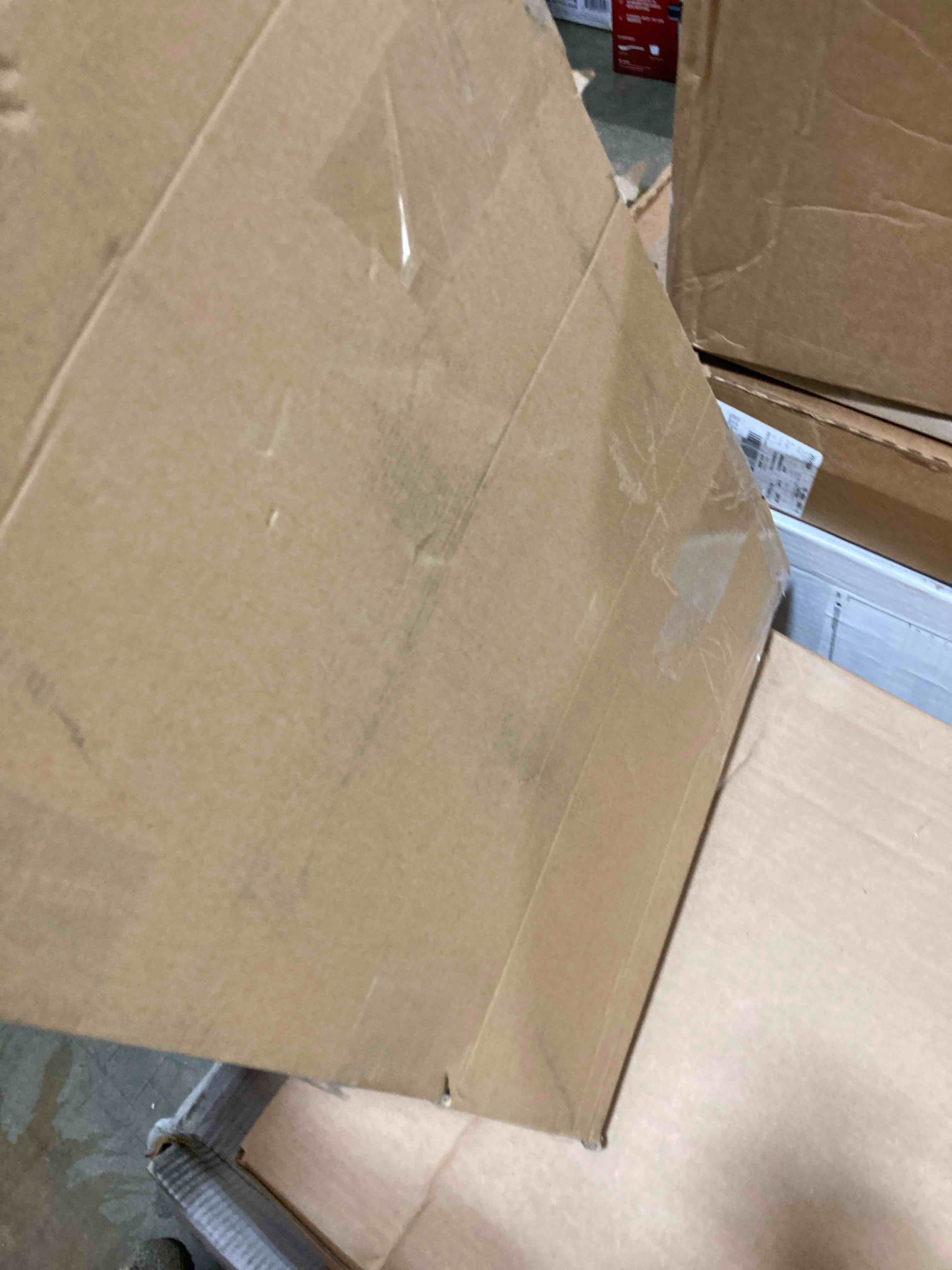 https://s3.amazonaws.com/lotting-images-prod/phillipi/YEL5145757_1709221620682.jpeg