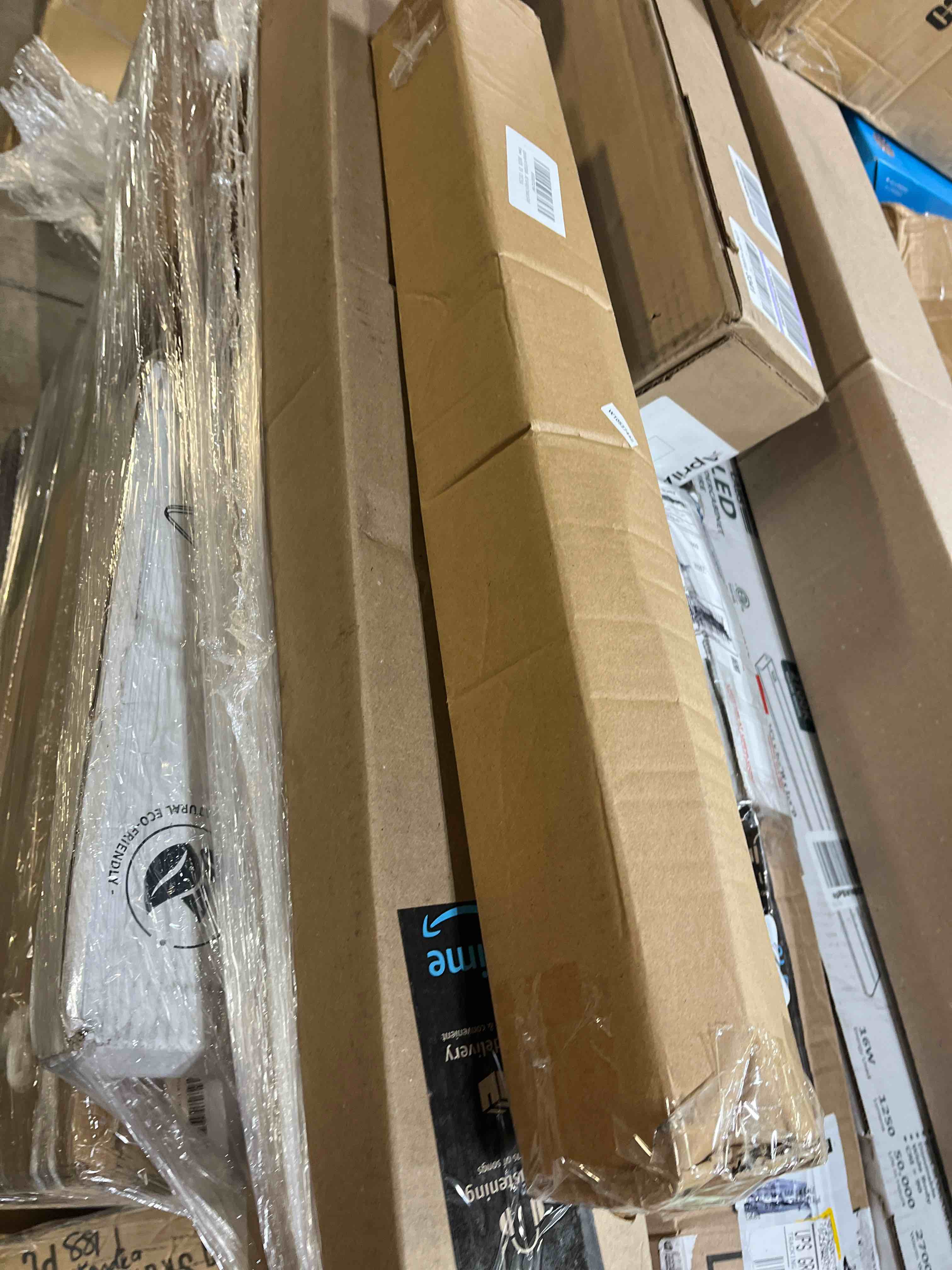 https://s3.amazonaws.com/lotting-images-prod/phillipi/YEL5145880_1709325192776.jpeg