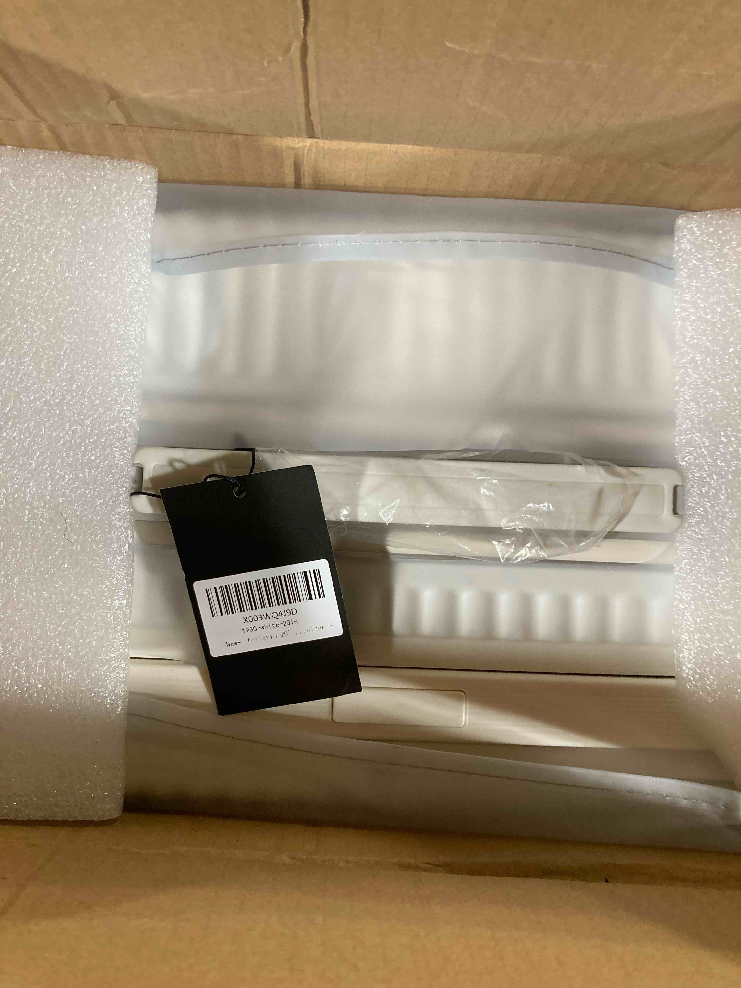 https://s3.amazonaws.com/lotting-images-prod/phillipi/YEL5146189_1709827428157.jpeg