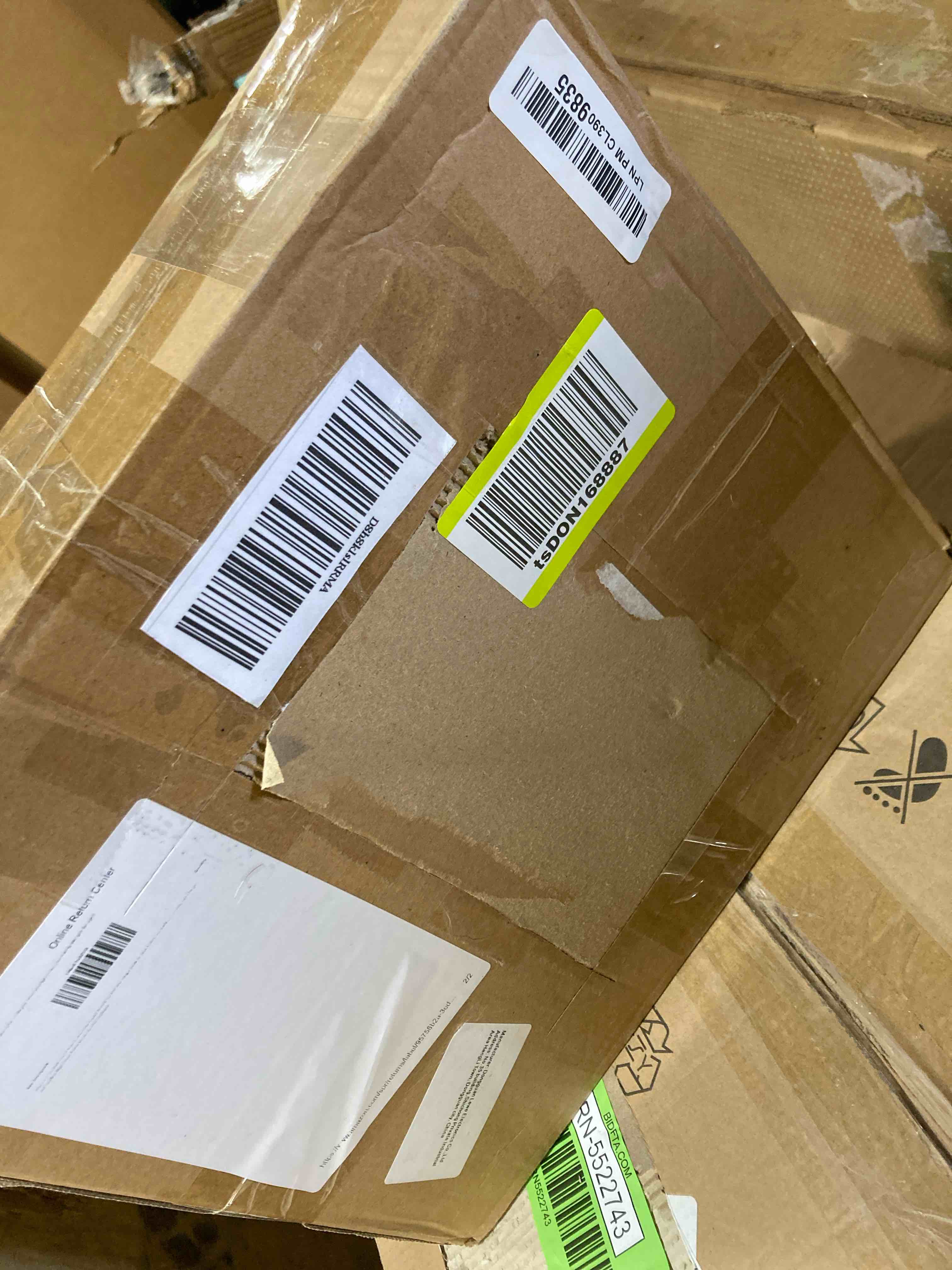 https://s3.amazonaws.com/lotting-images-prod/phillipi/YEL5146308_1710175180303.jpeg