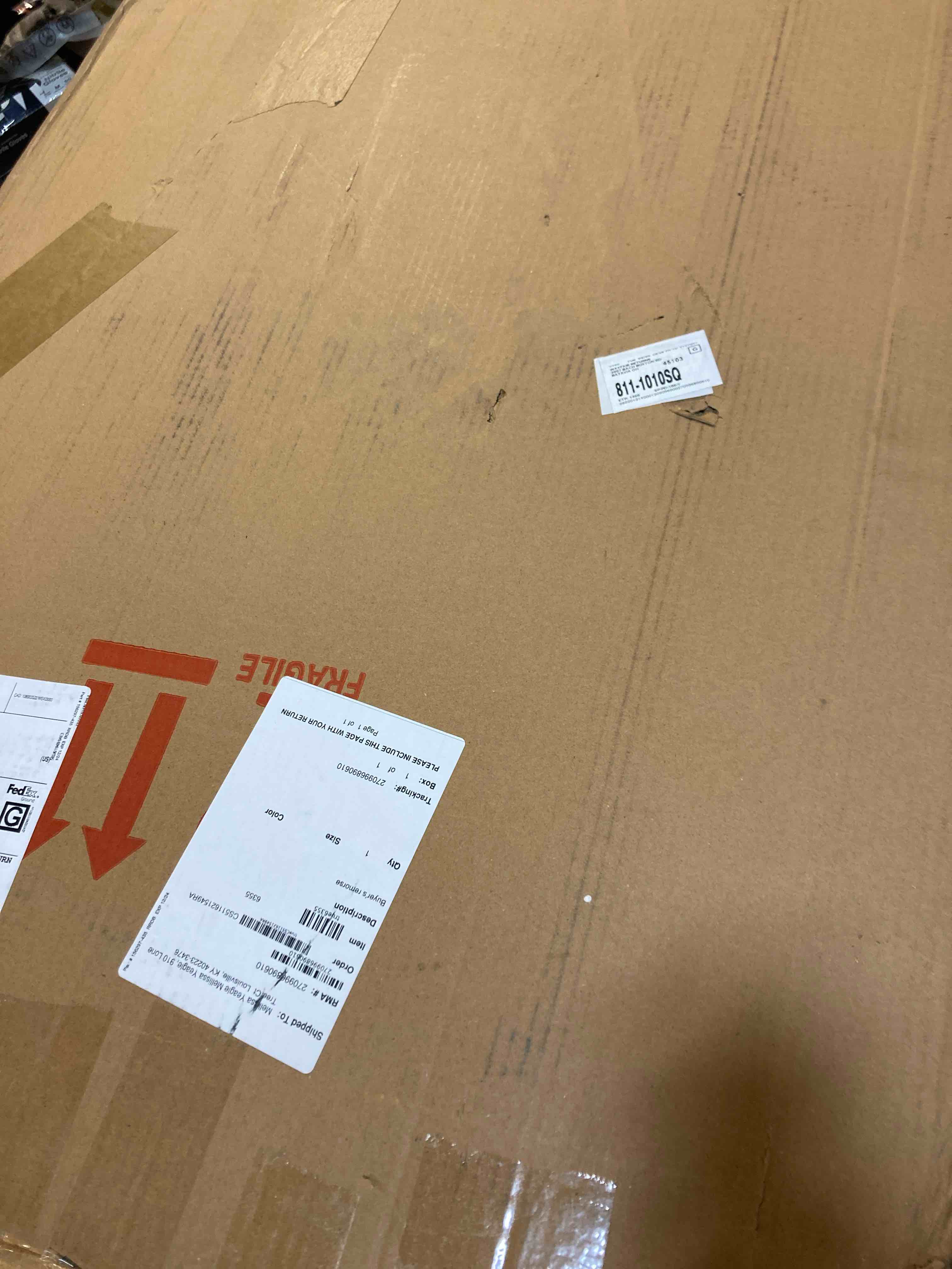 https://s3.amazonaws.com/lotting-images-prod/phillipi/YEL5146340_1710252595936.jpeg