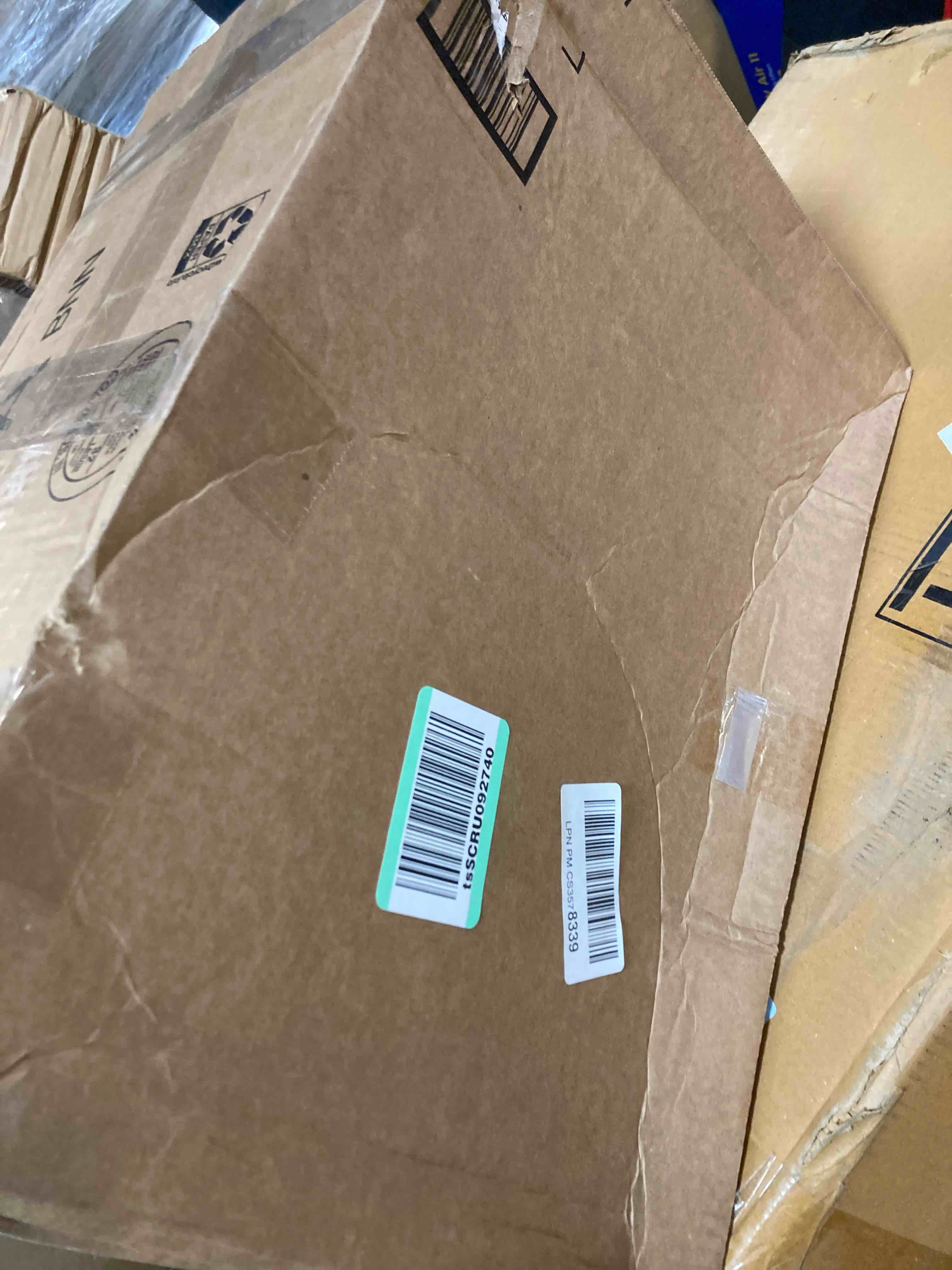 https://s3.amazonaws.com/lotting-images-prod/phillipi/YEL5146350_1710253872954.jpeg