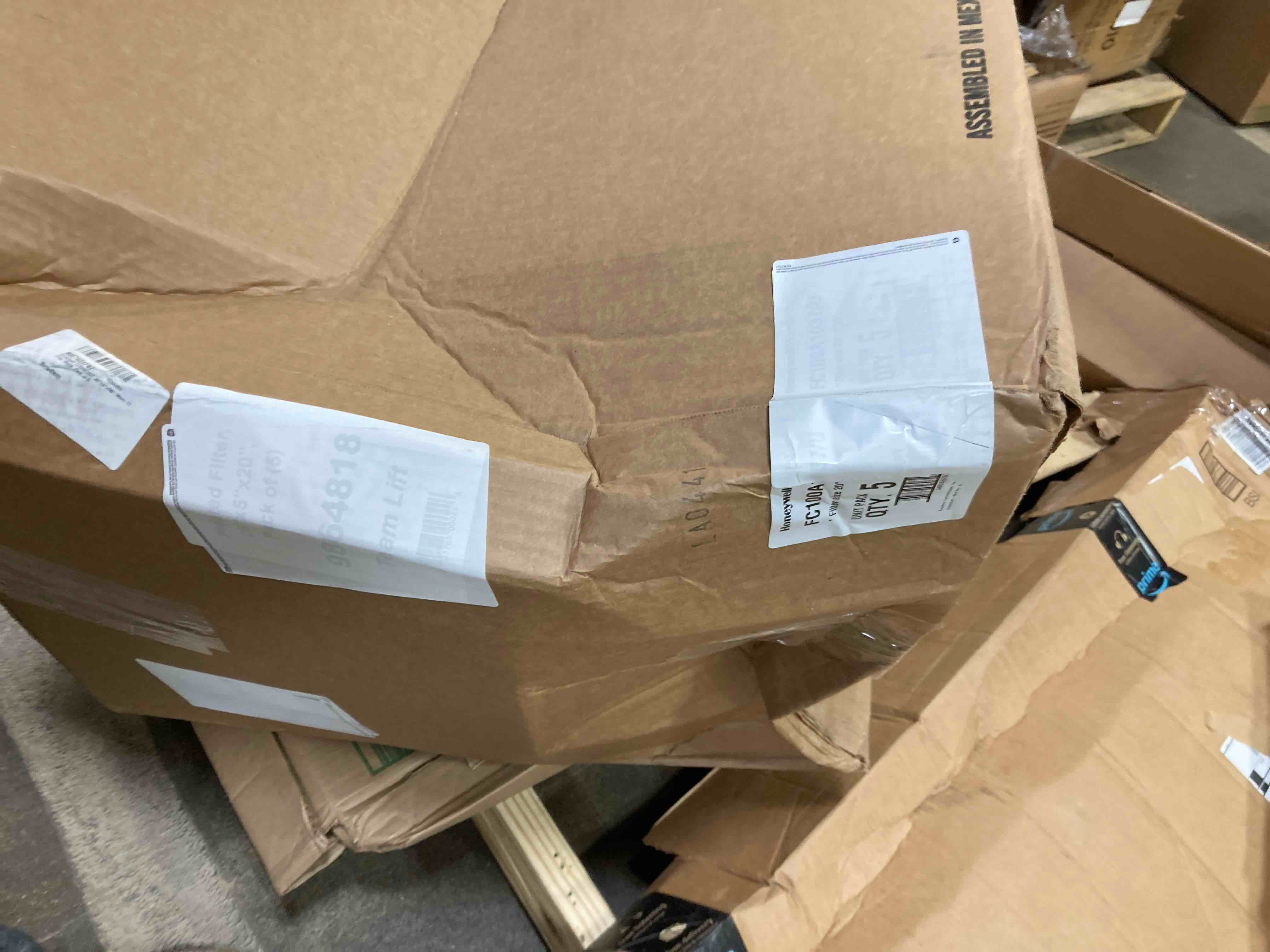 https://s3.amazonaws.com/lotting-images-prod/phillipi/YEL5146411_1710347229232.jpeg