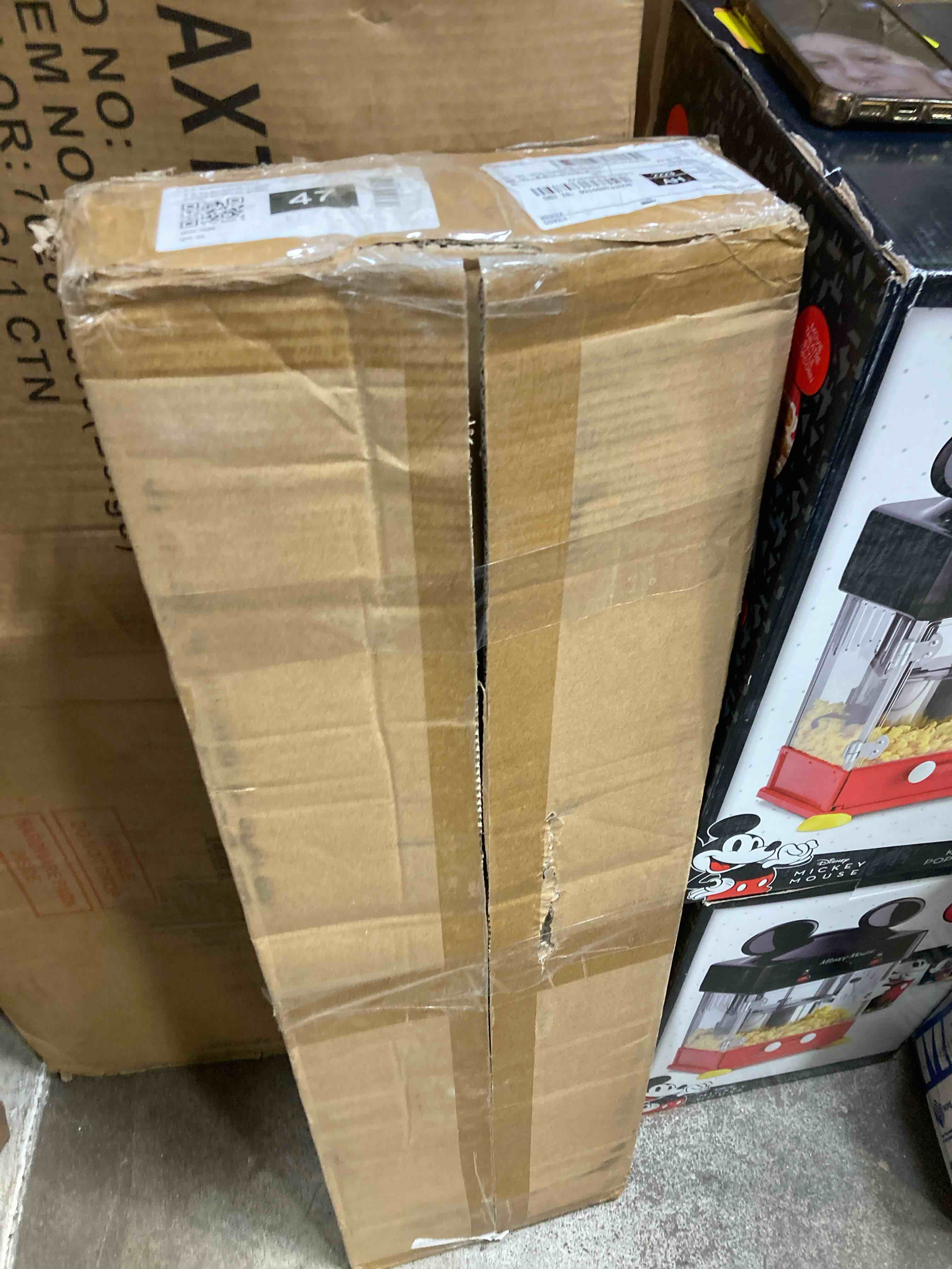 https://s3.amazonaws.com/lotting-images-prod/phillipi/YEL5146427_1710349750491.jpeg