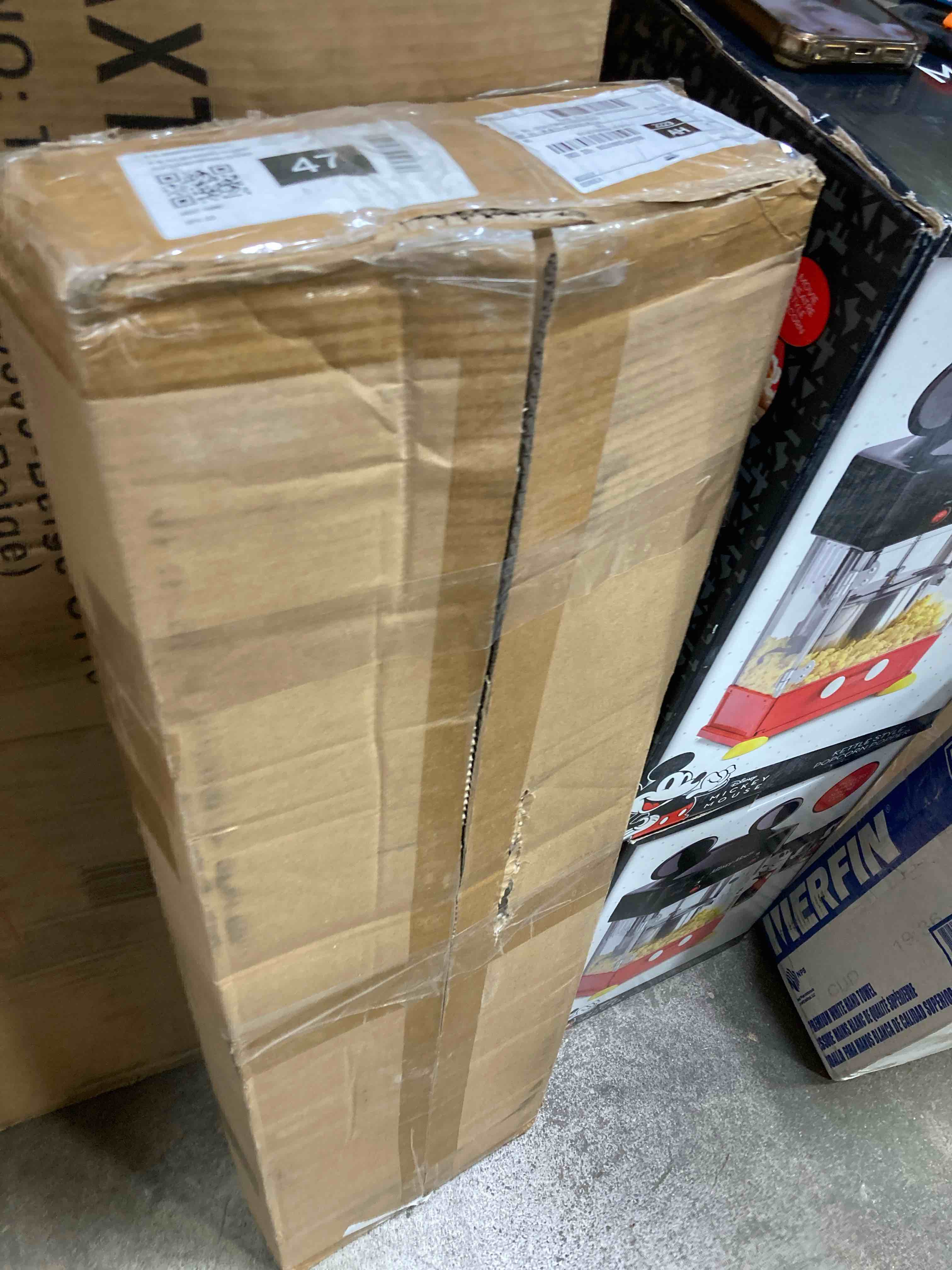 https://s3.amazonaws.com/lotting-images-prod/phillipi/YEL5146427_1710349751919.jpeg